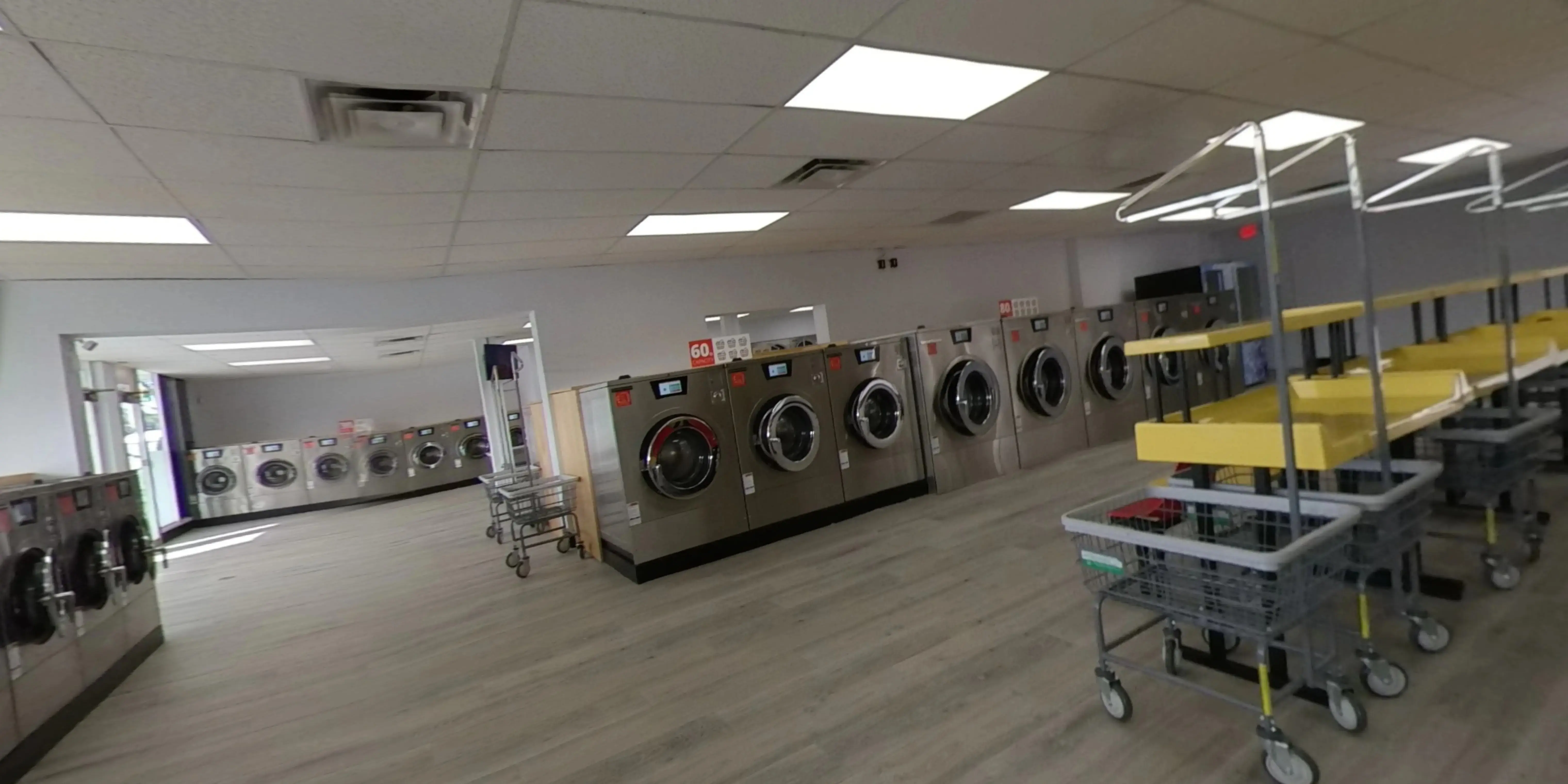 Laundromart - Image 16