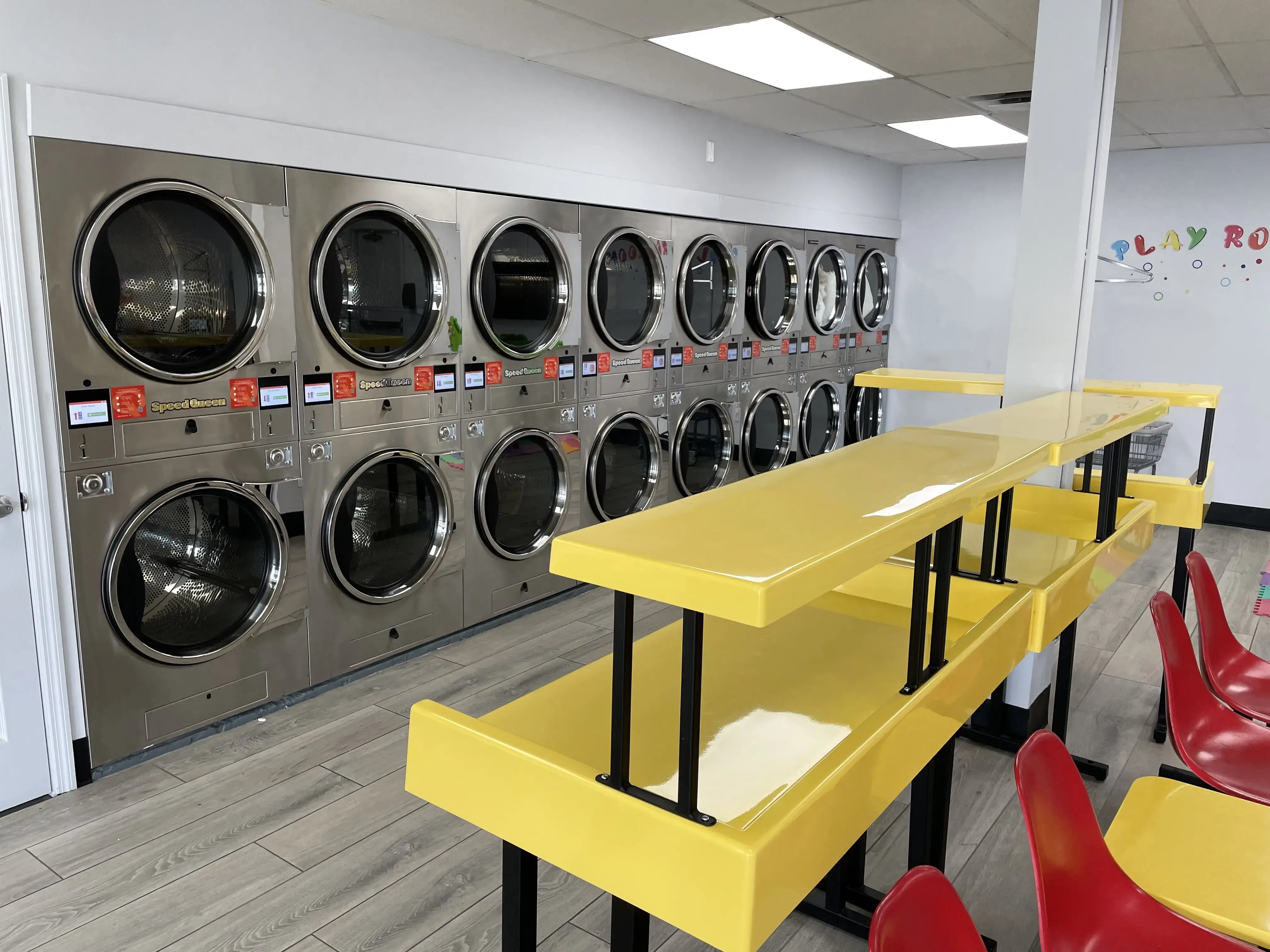 Laundromart thumbnail 13