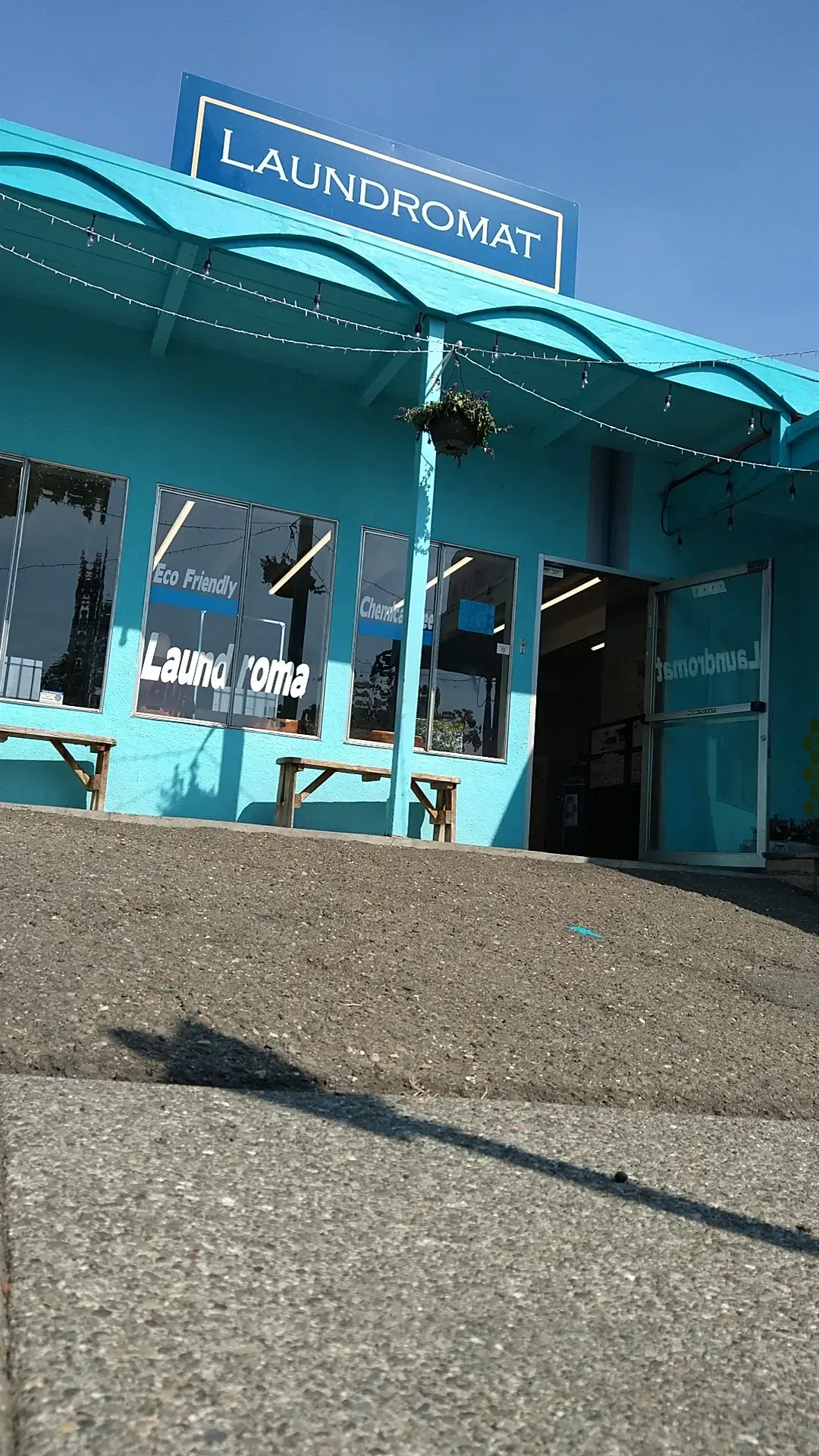 Laundromat - Wash Plus Sebastopol CA - Image 6