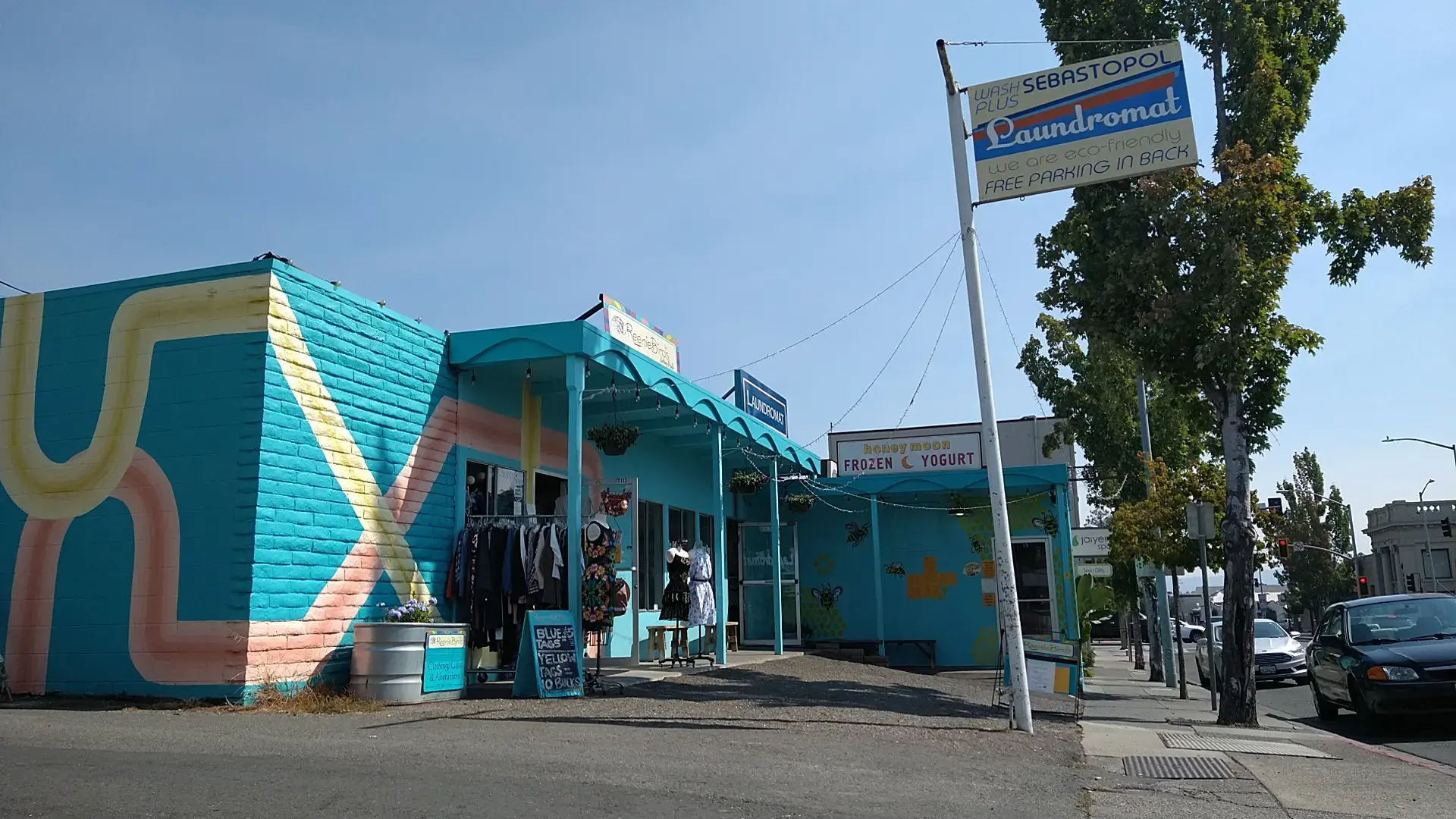 Laundromat - Wash Plus Sebastopol CA - Image 19