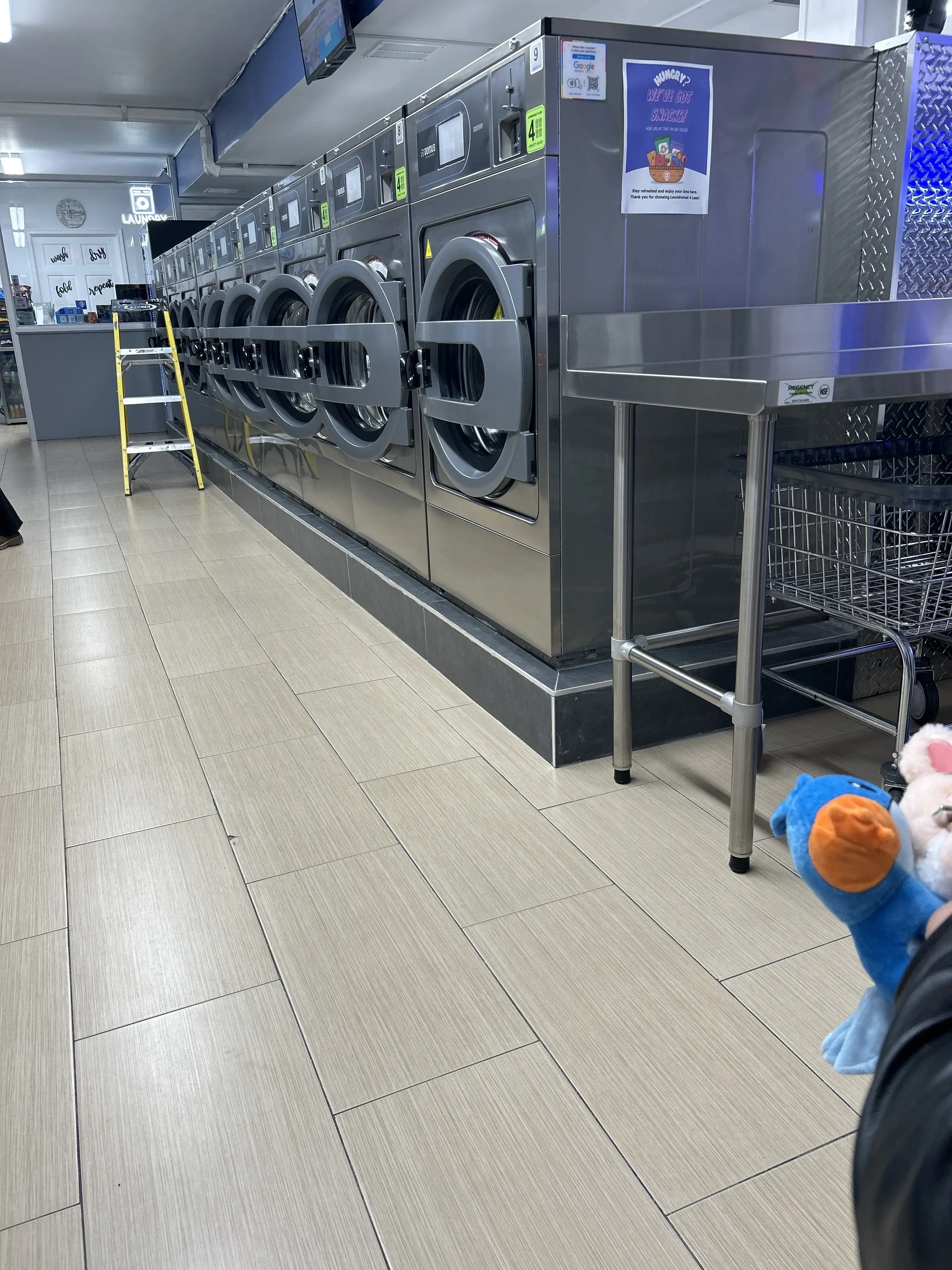 Laundromat 4 Less - Image 16