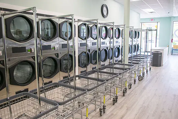 Laundromat 42 thumbnail 2