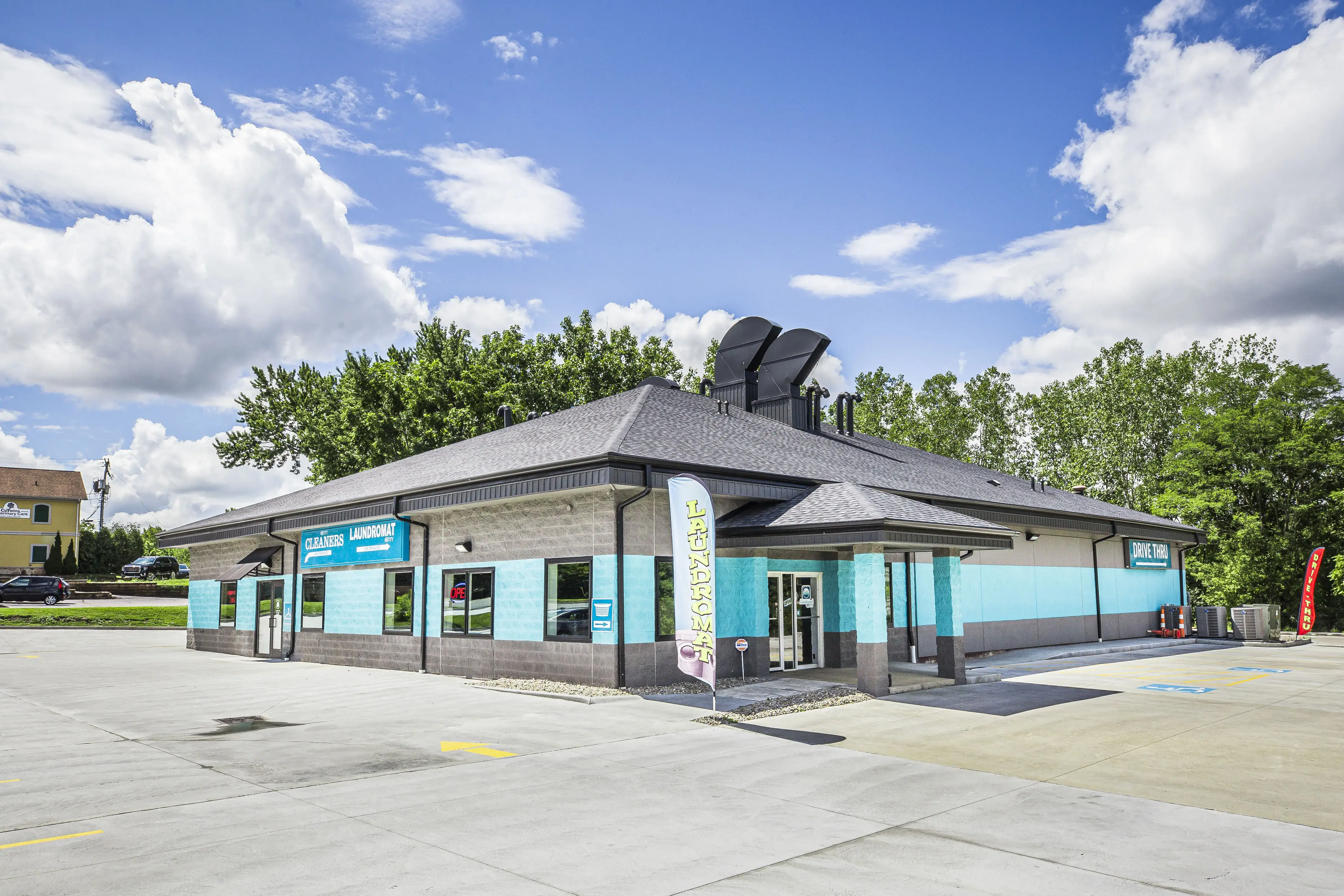 Laundromat City - Image 4