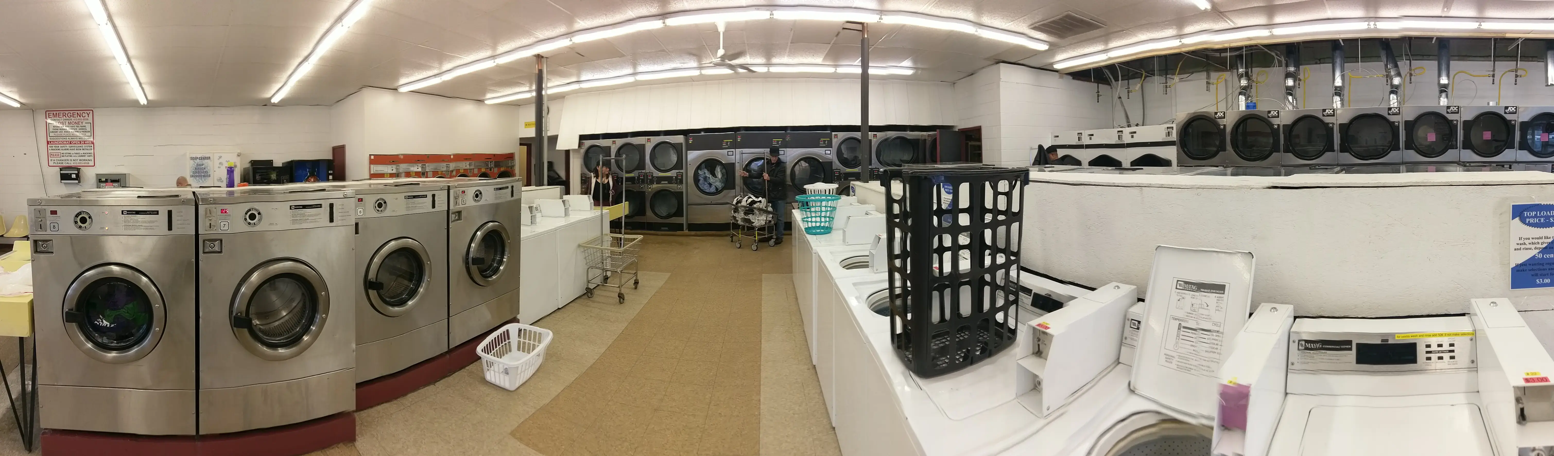 Laundromat thumbnail 10