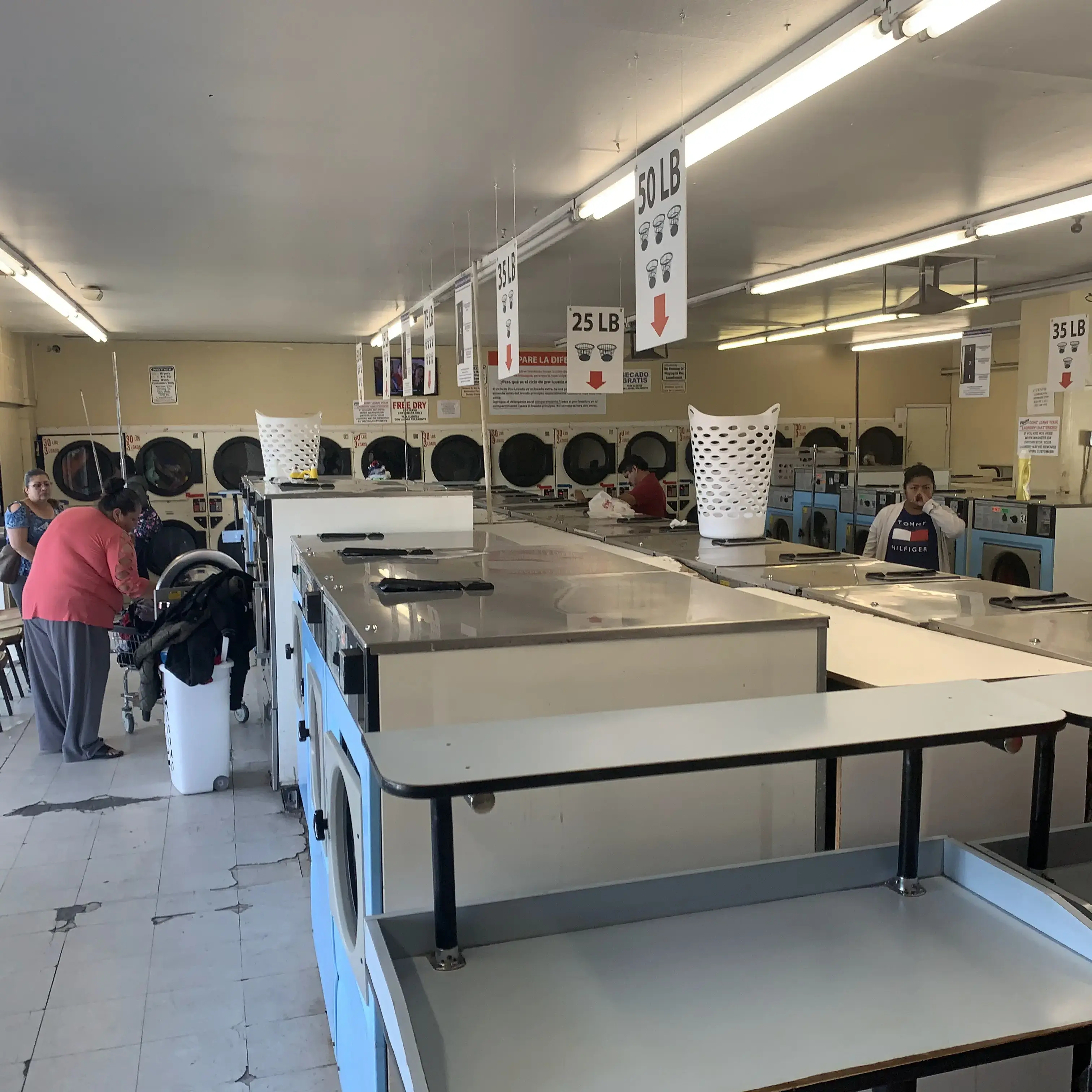 Laundromat Express #3 thumbnail 6
