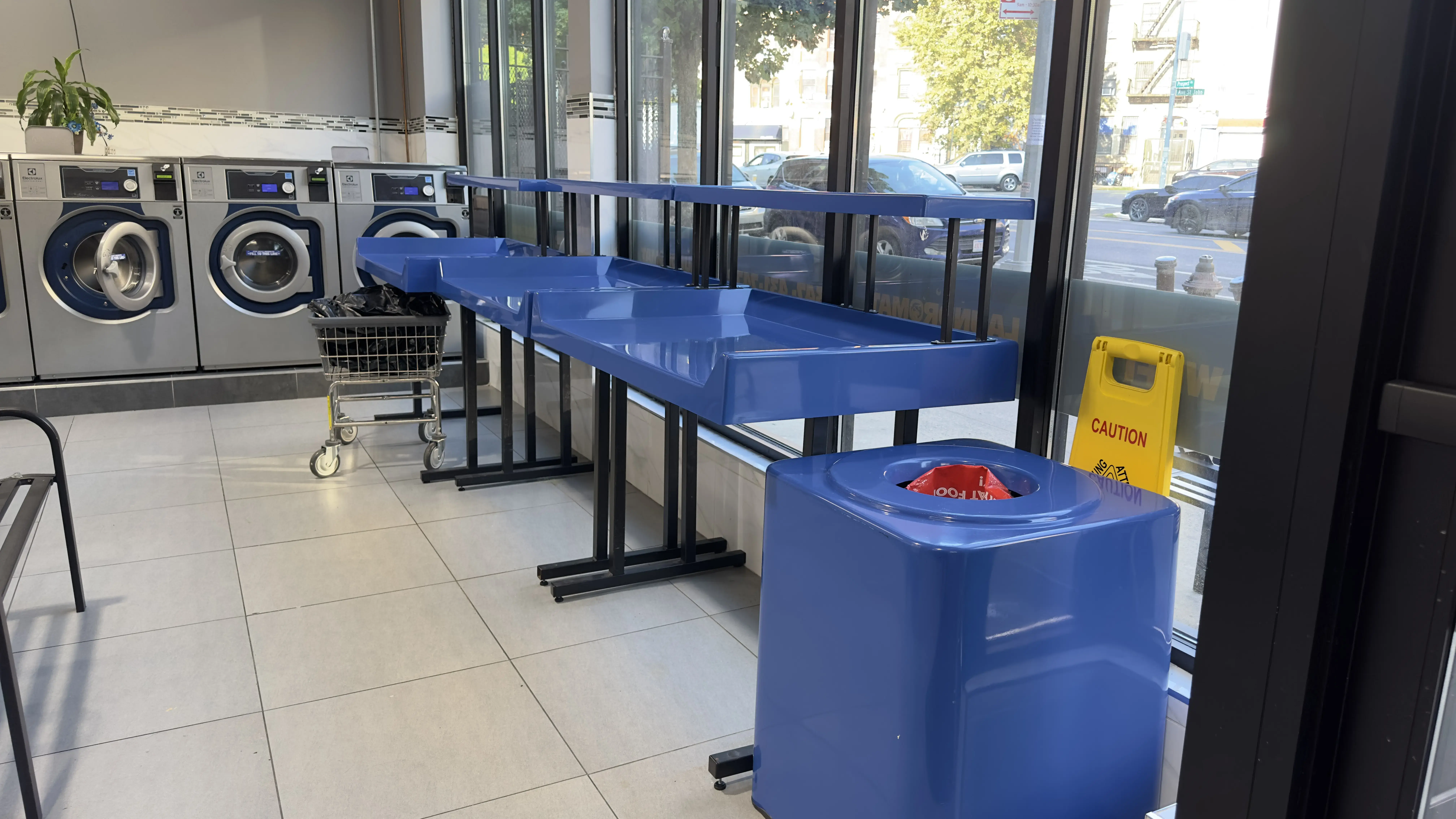 Laundromat Express thumbnail 12