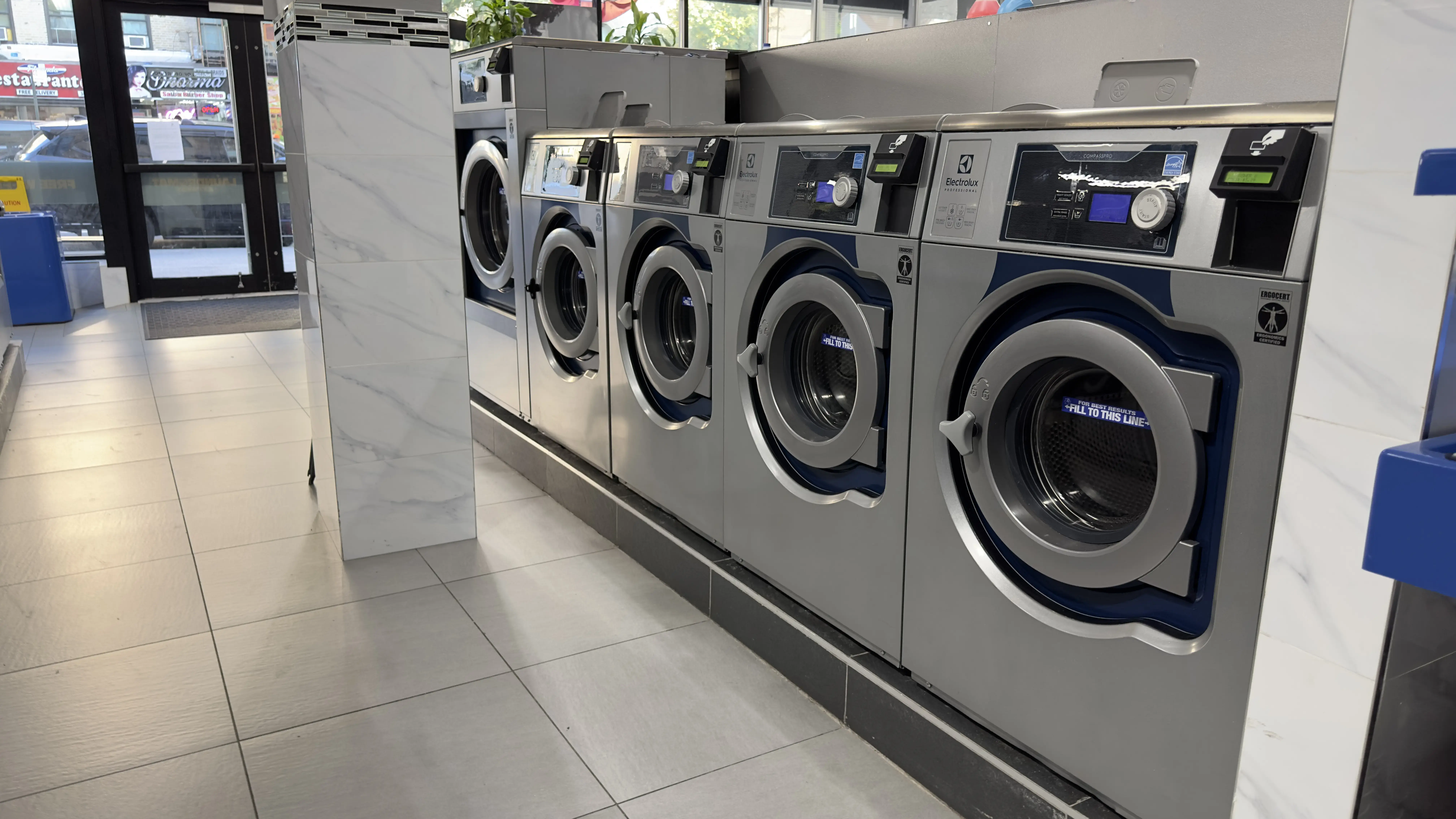 Laundromat Express thumbnail 16