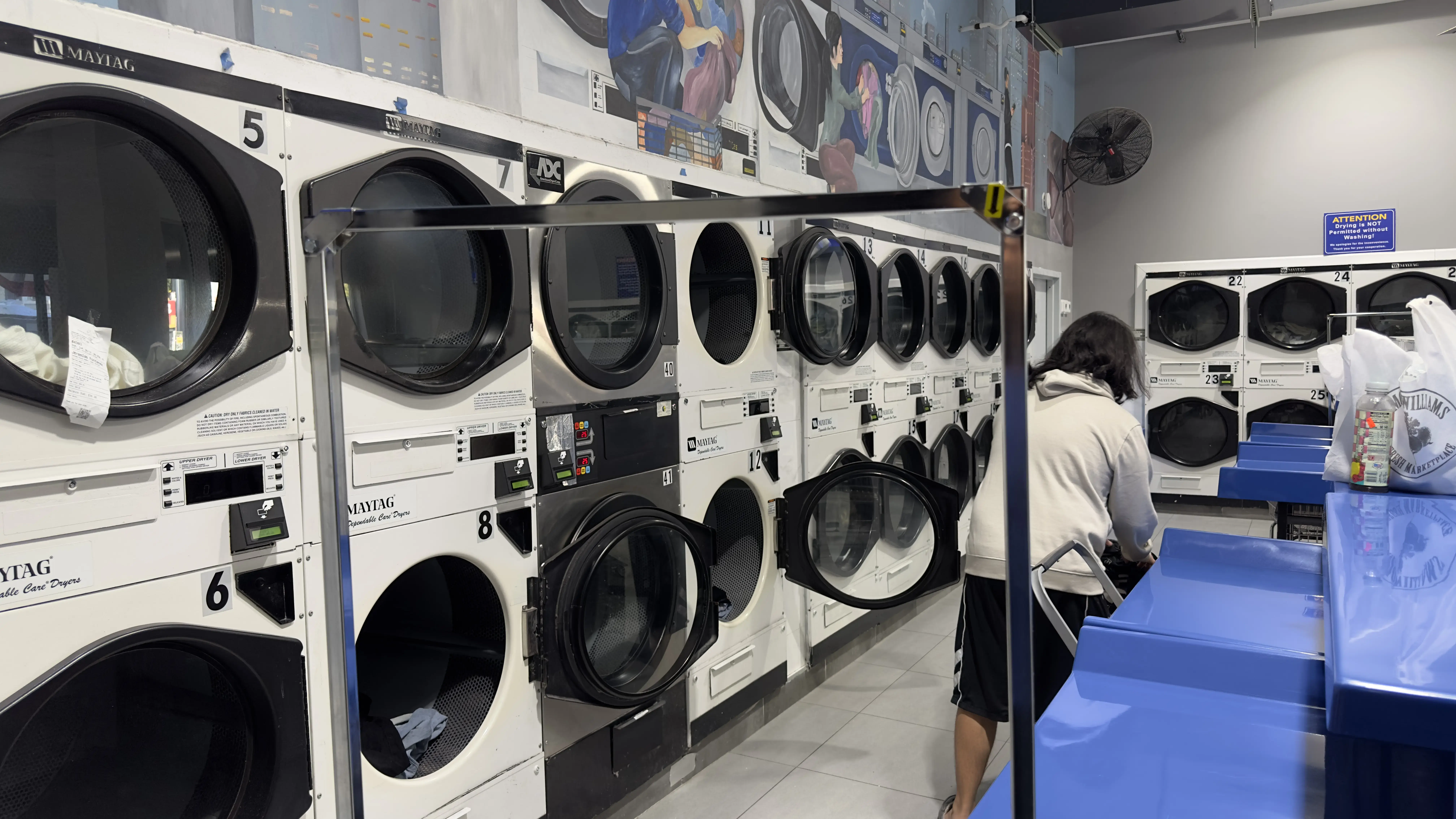 Laundromat Express thumbnail 3