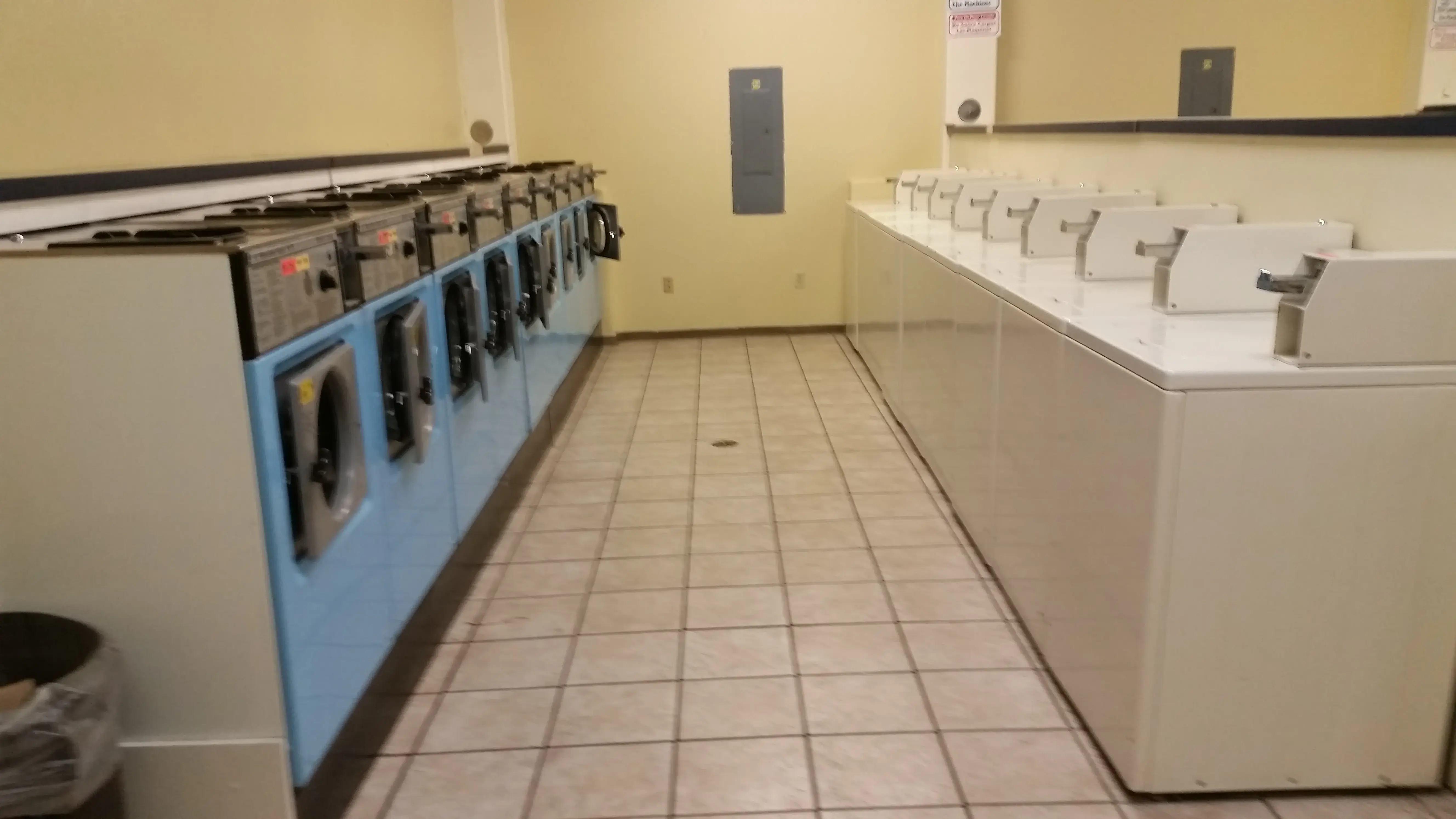 Laundromat Express Free Dry #1 - Image 18
