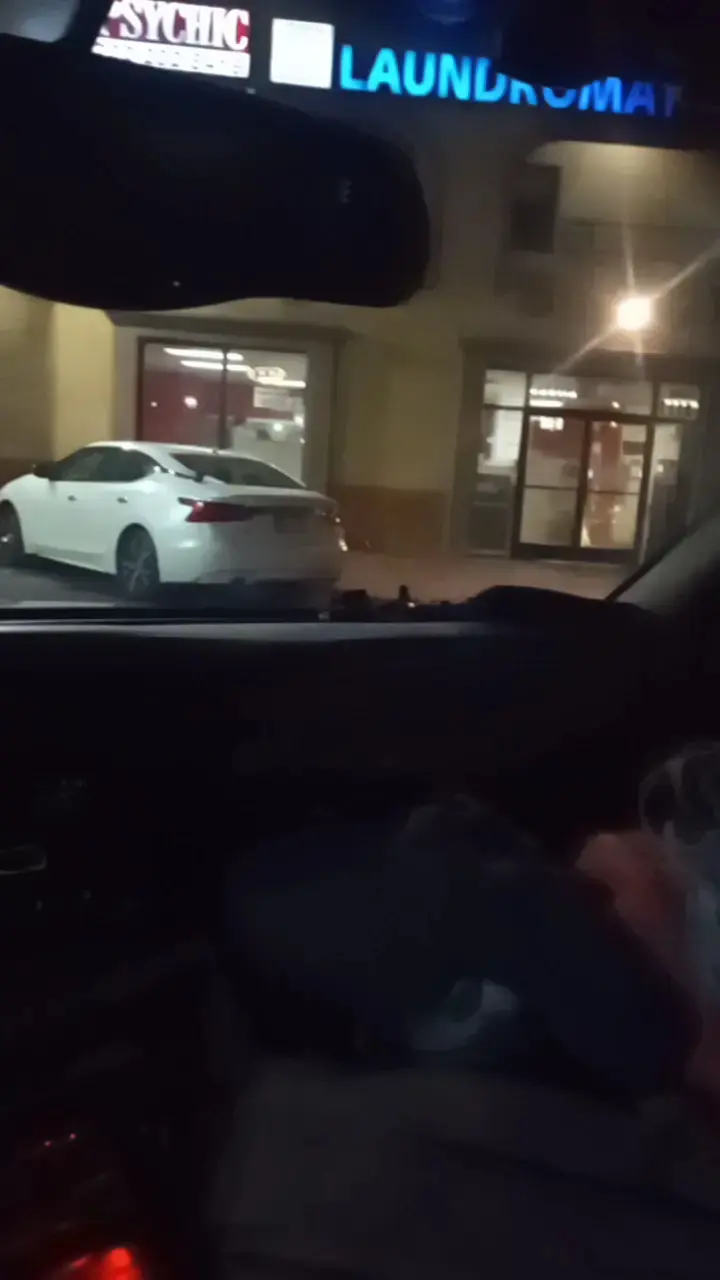 Laundromat Express - Image 17