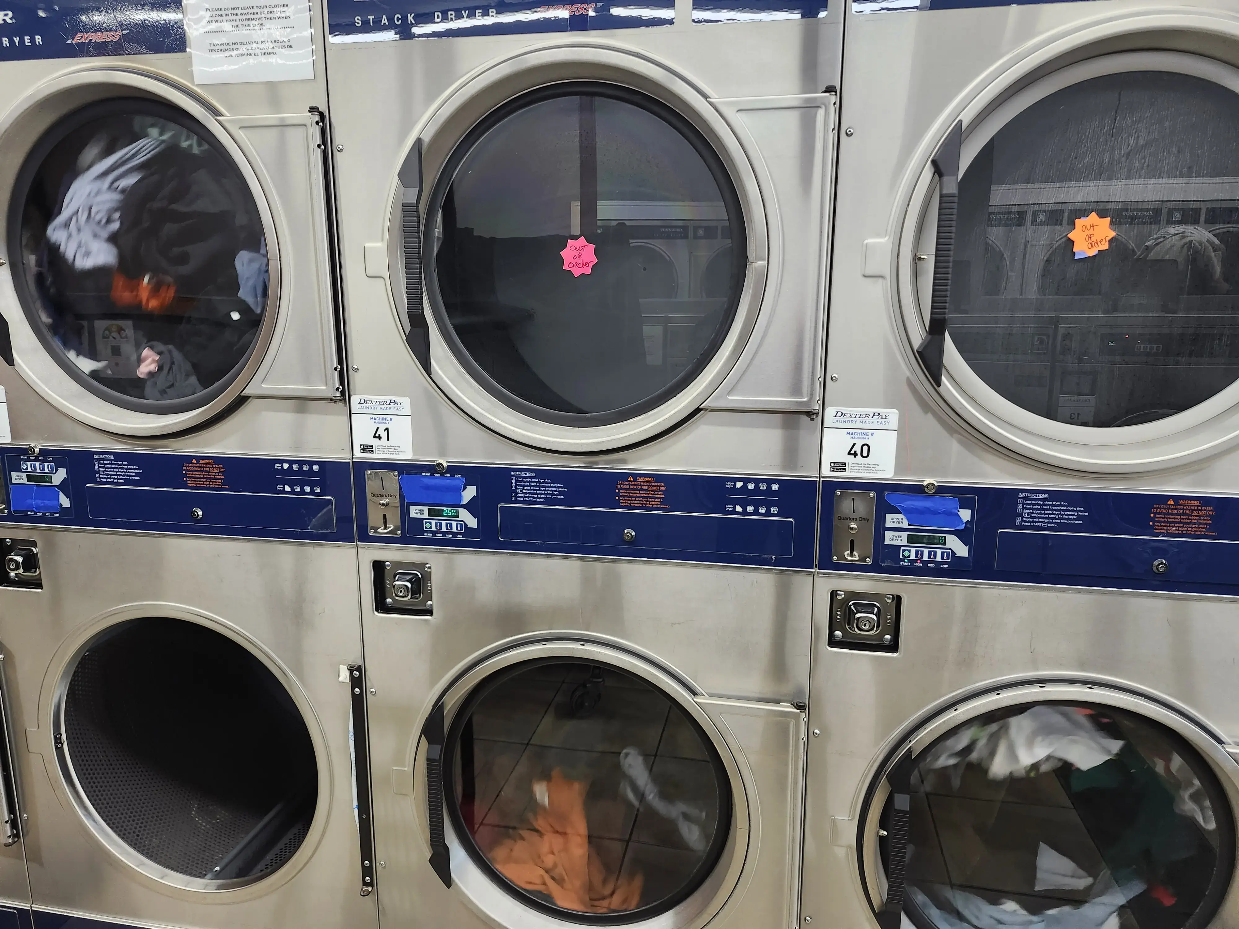 Laundromat - Image 12