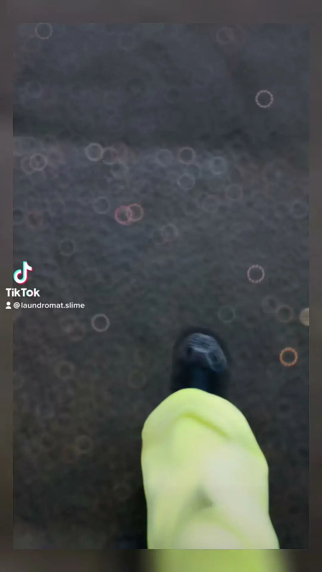 #Laundromat thumbnail 10