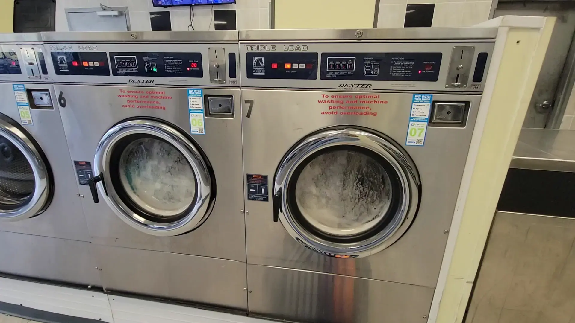 Laundromat thumbnail 8