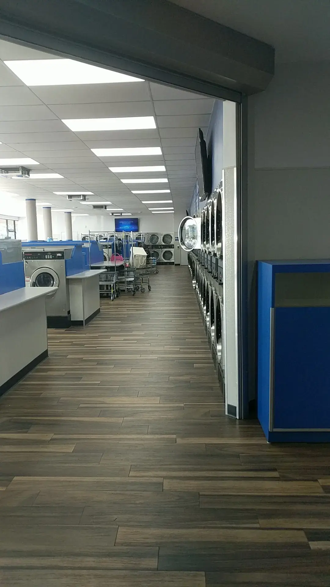 Laundromat Lavanderia thumbnail 13