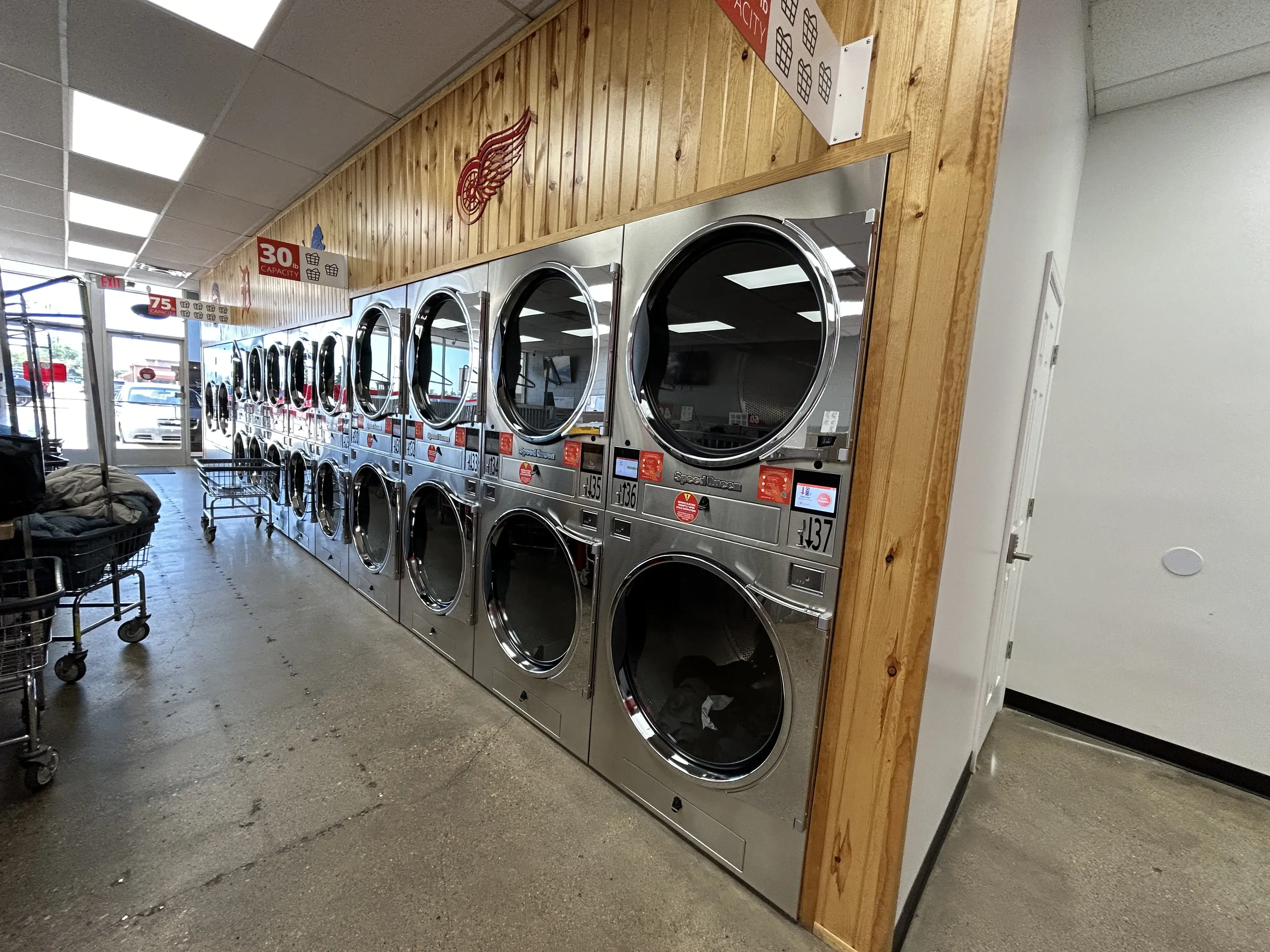 Laundromat llc - Image 9