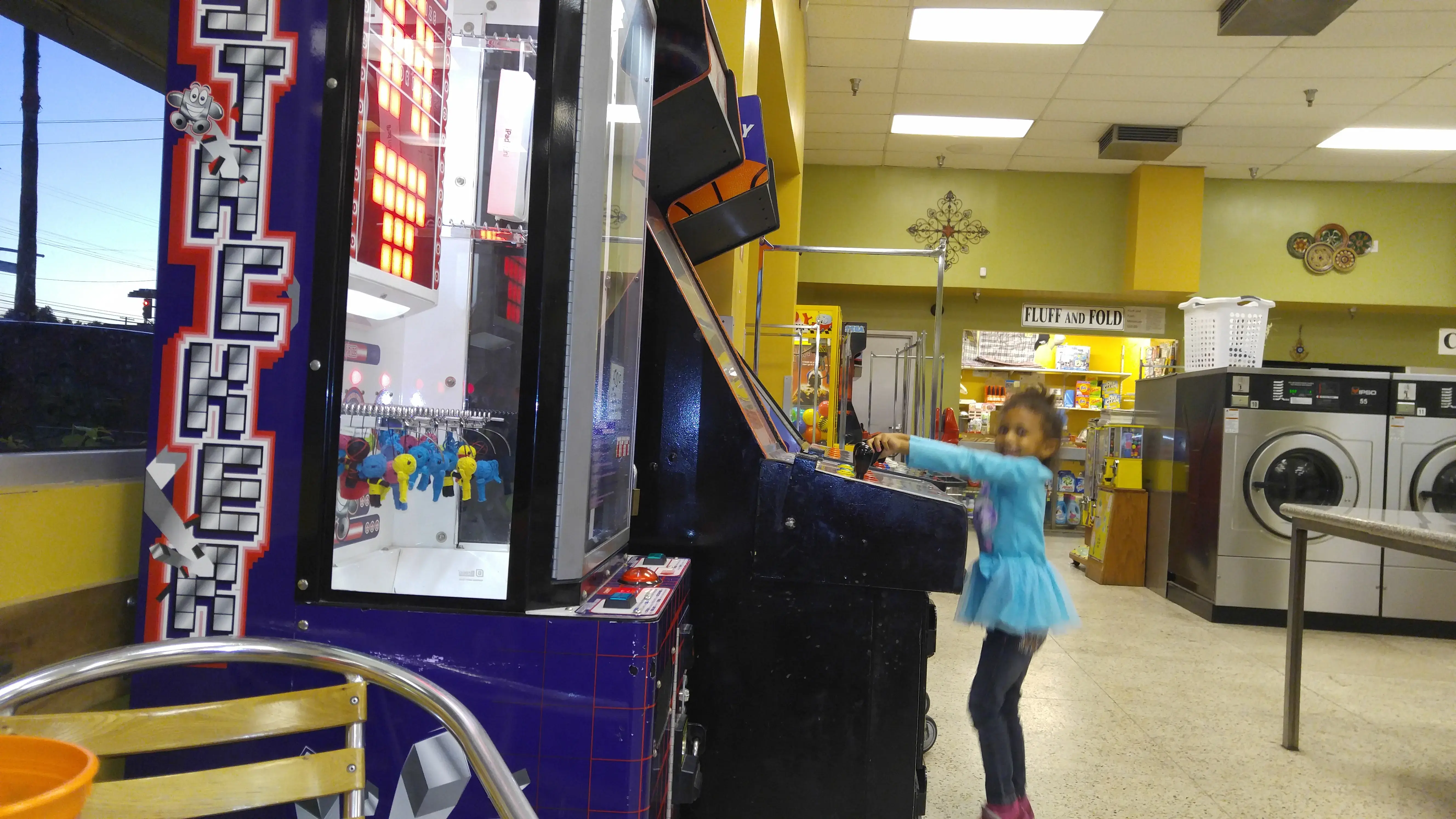 Laundromat of Tampa thumbnail 7