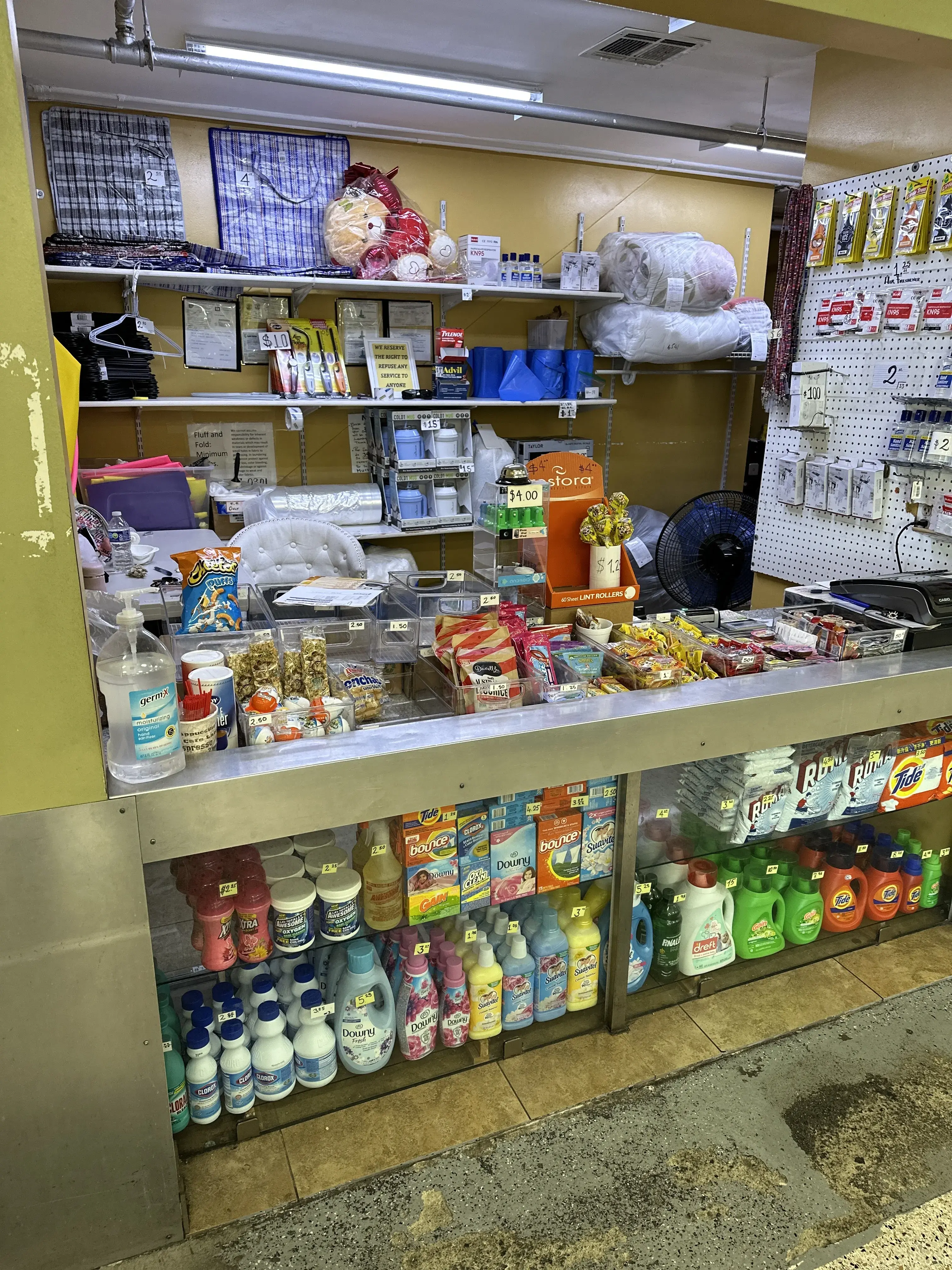 Laundromat of Tampa thumbnail 9
