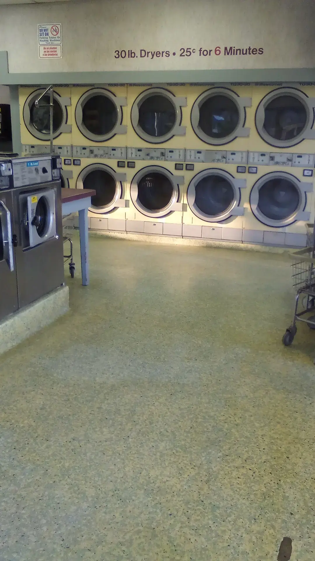 Laundromat thumbnail 3