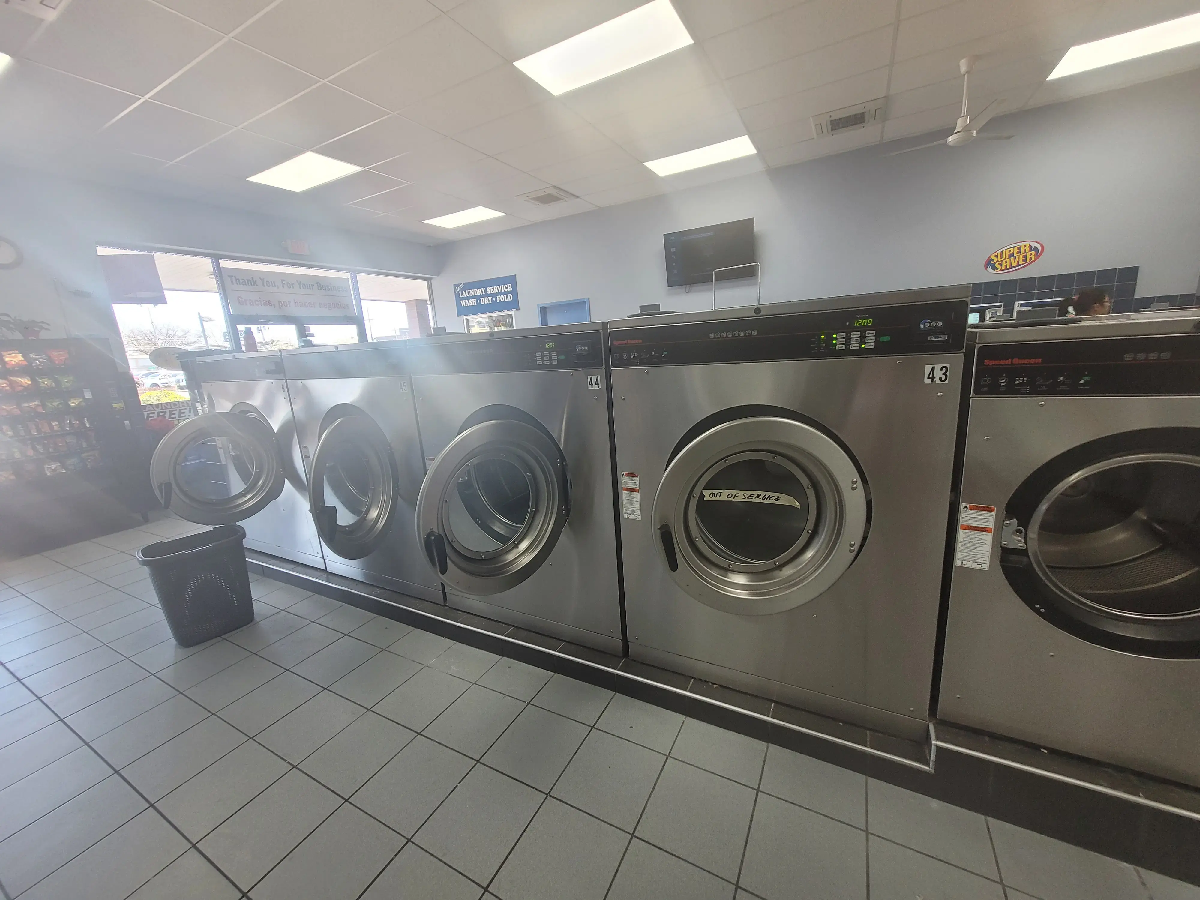 Laundromat Super Saver thumbnail 13
