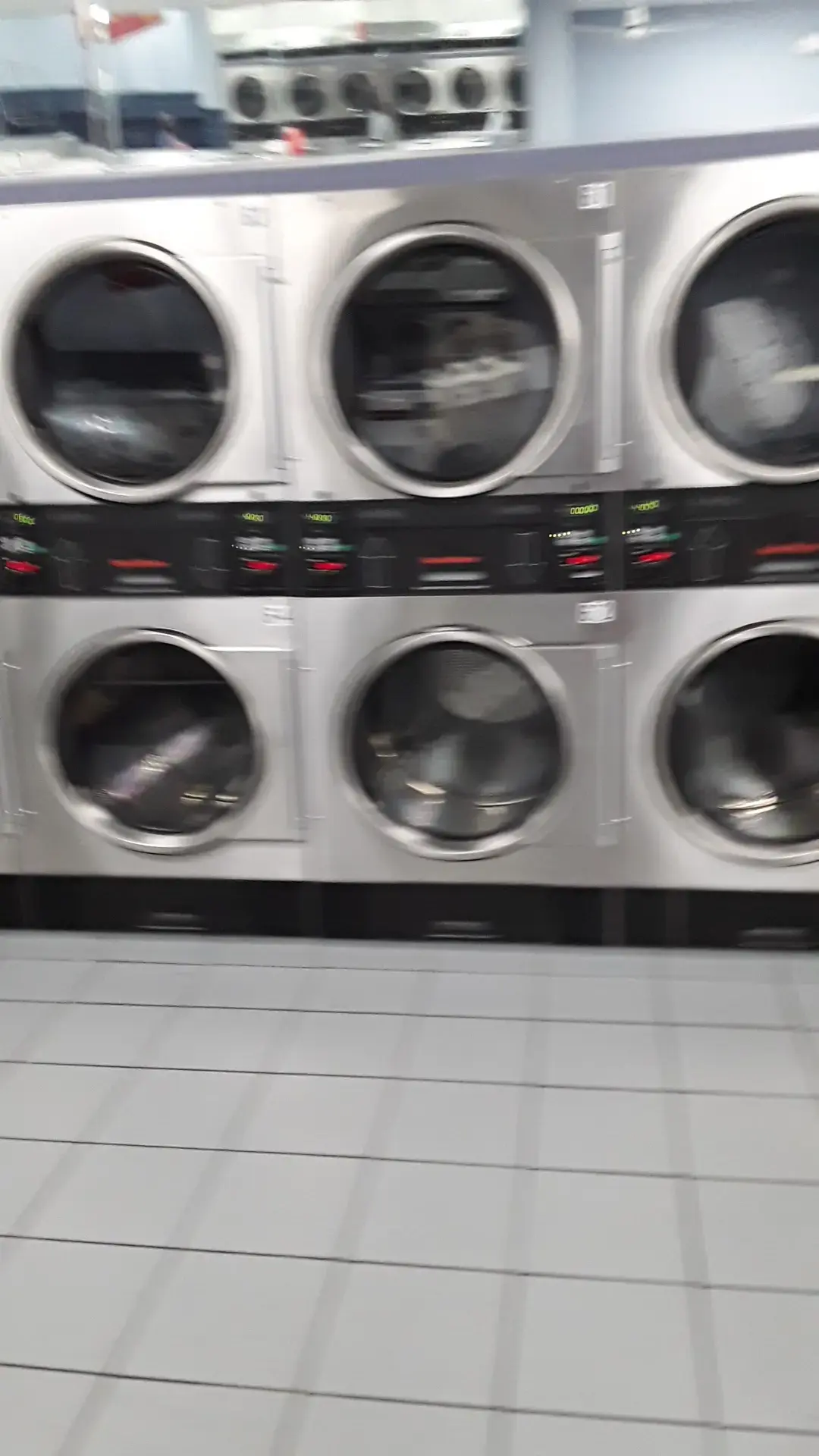Laundromat Super Saver thumbnail 3