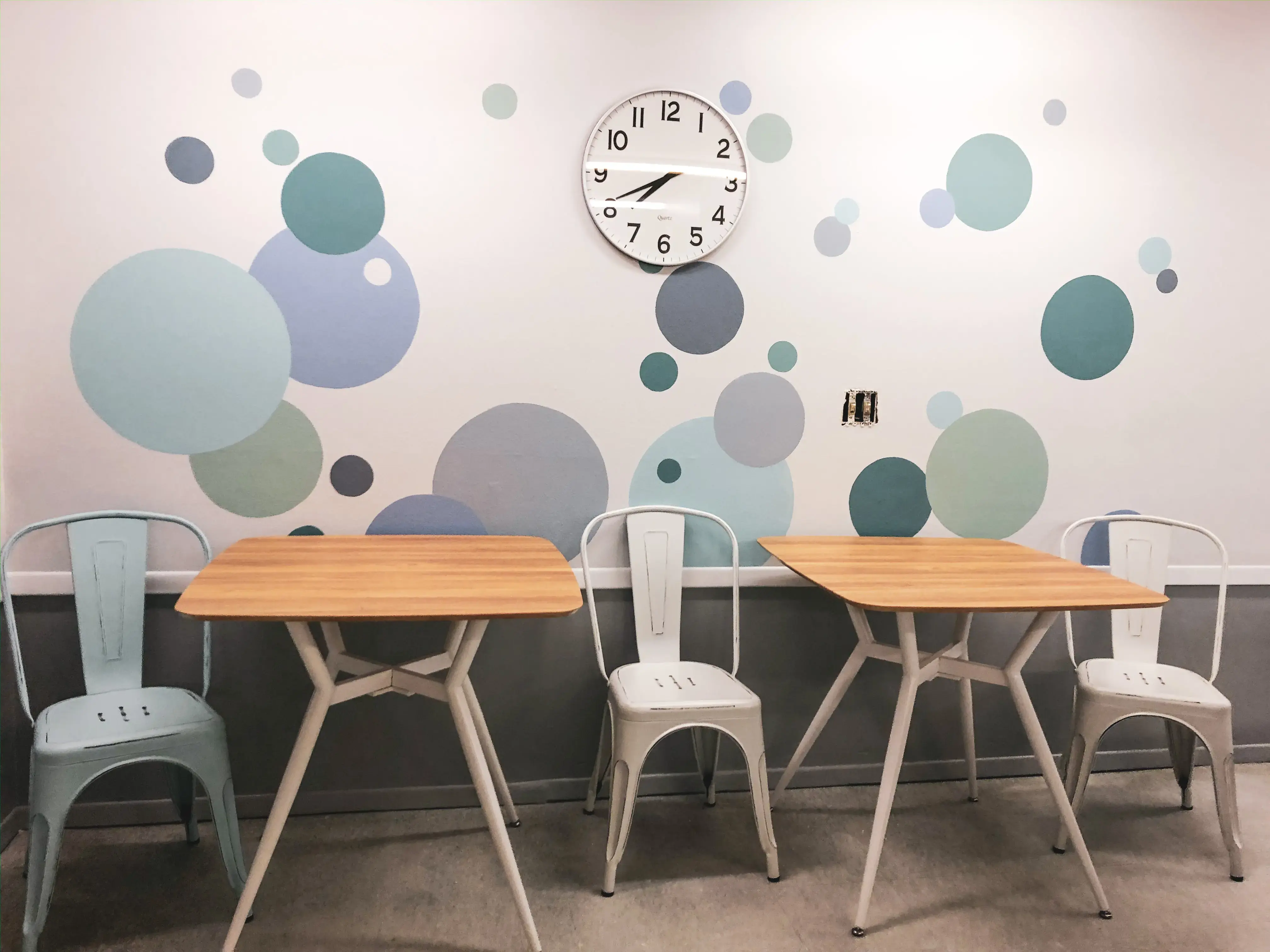 Laundromat thumbnail 3