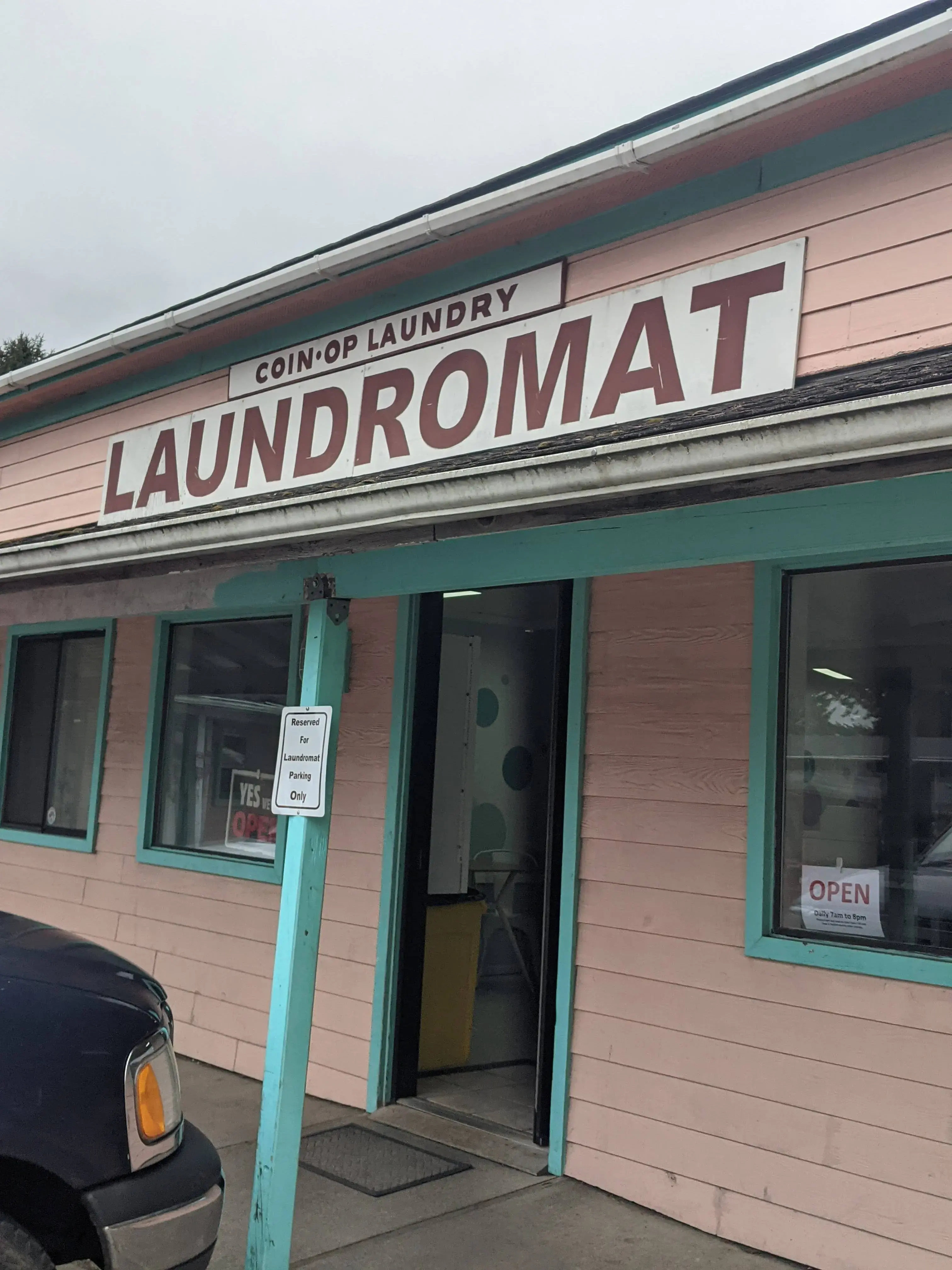 Laundromat thumbnail 16