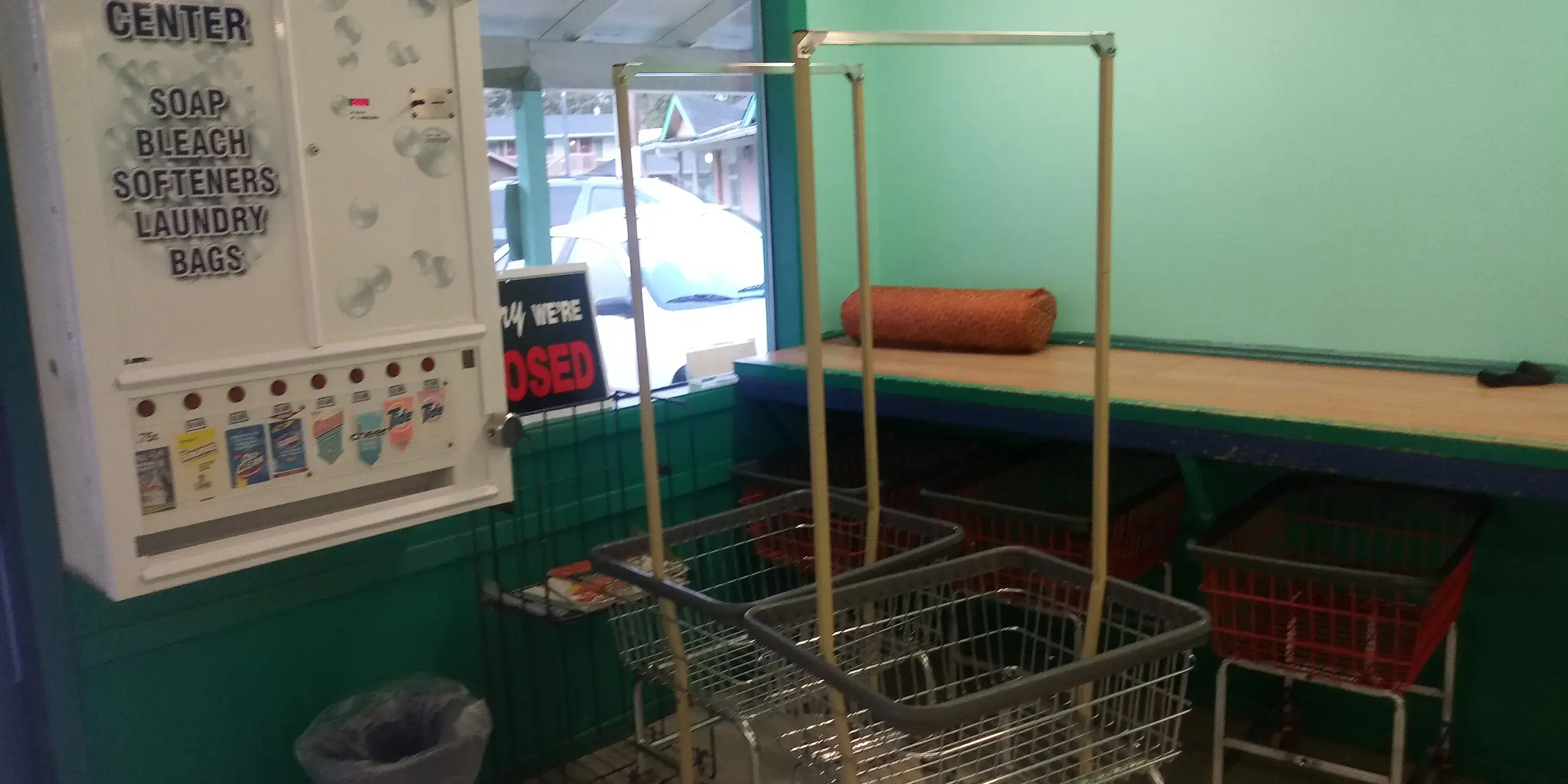 Laundromat - Image 10