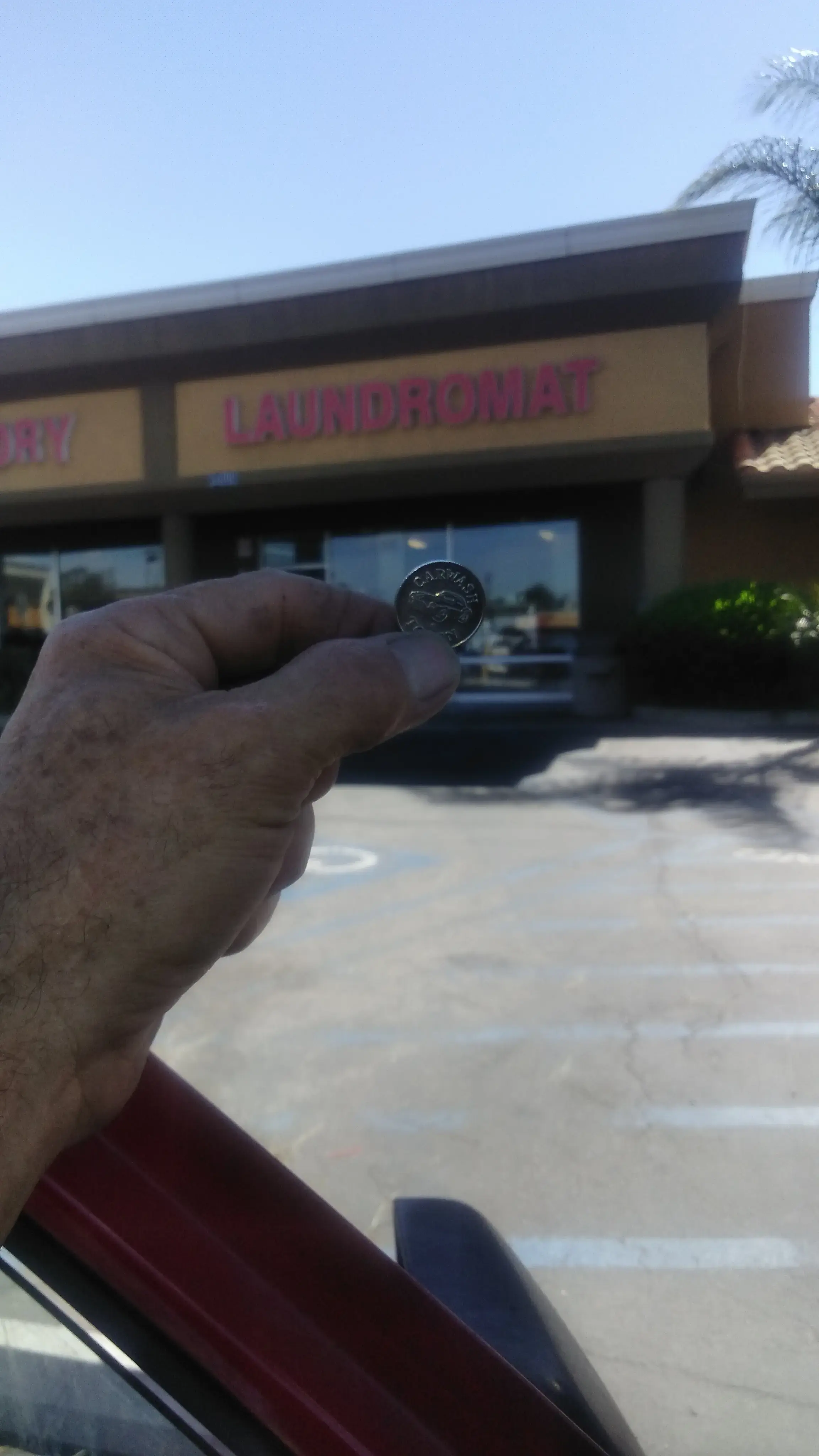 Laundromat - Image 5