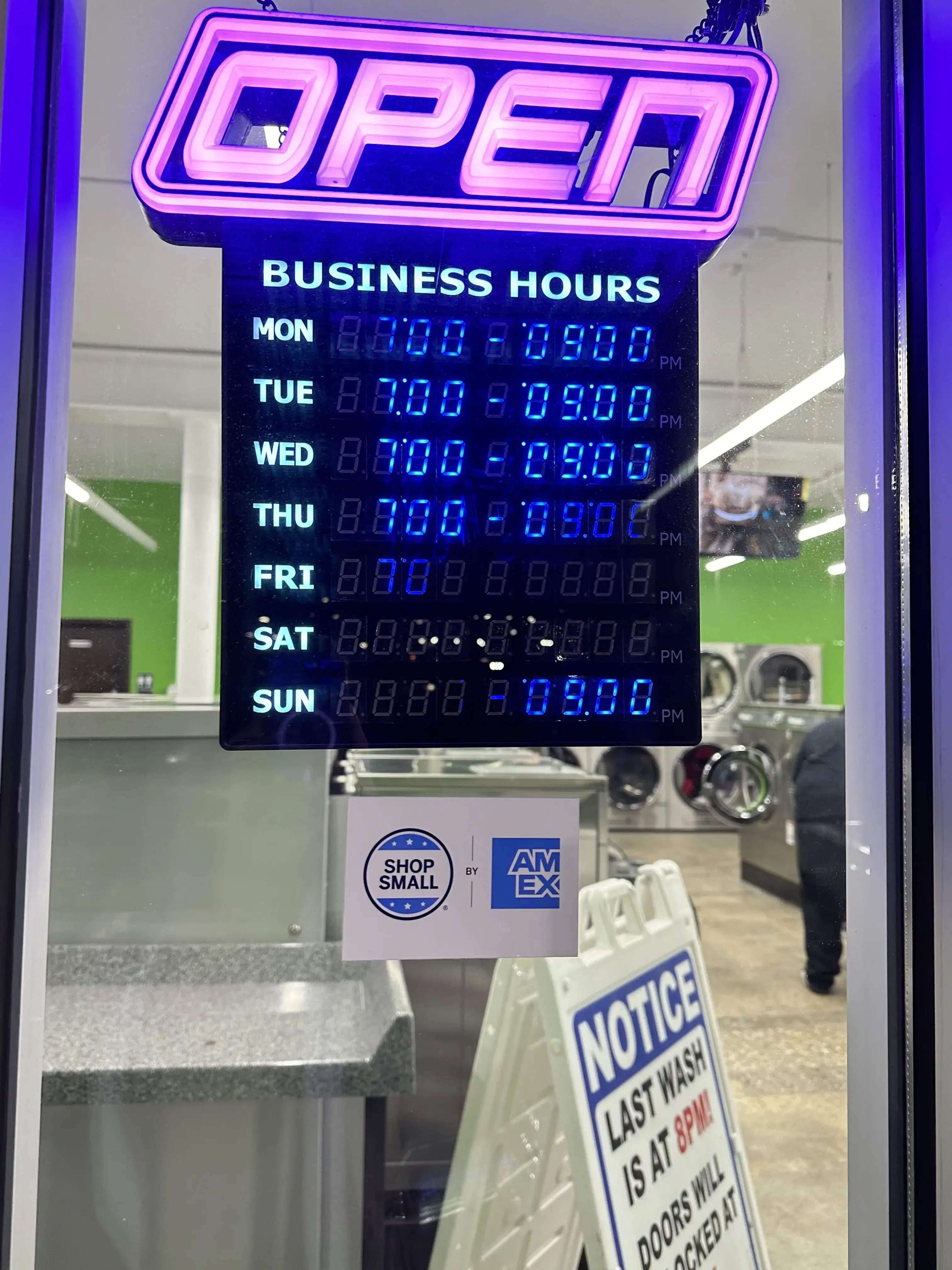 Laundromat Zone - Image 14
