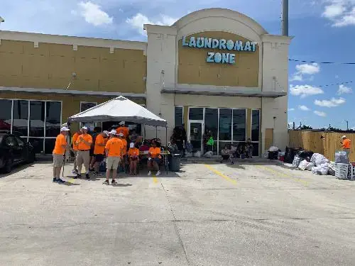 Laundromat Zone - Image 5