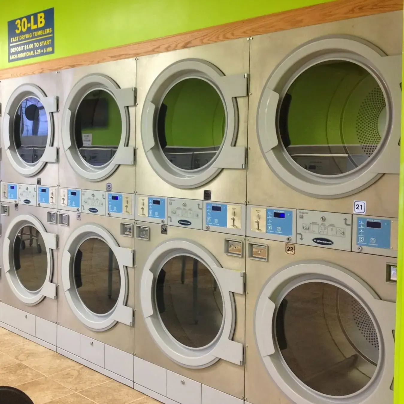 Laundromato Coin Laundry thumbnail 8