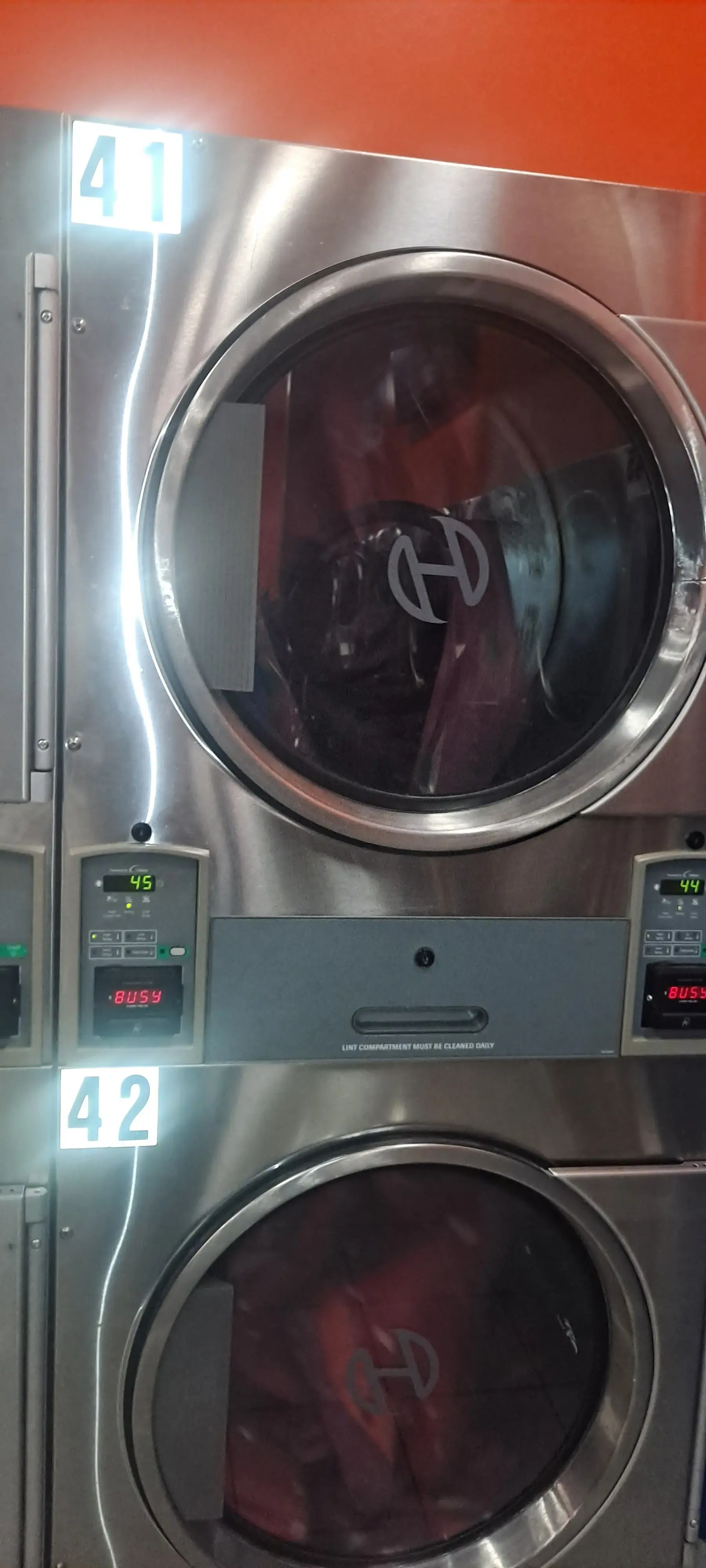 LaundroMax - Image 8