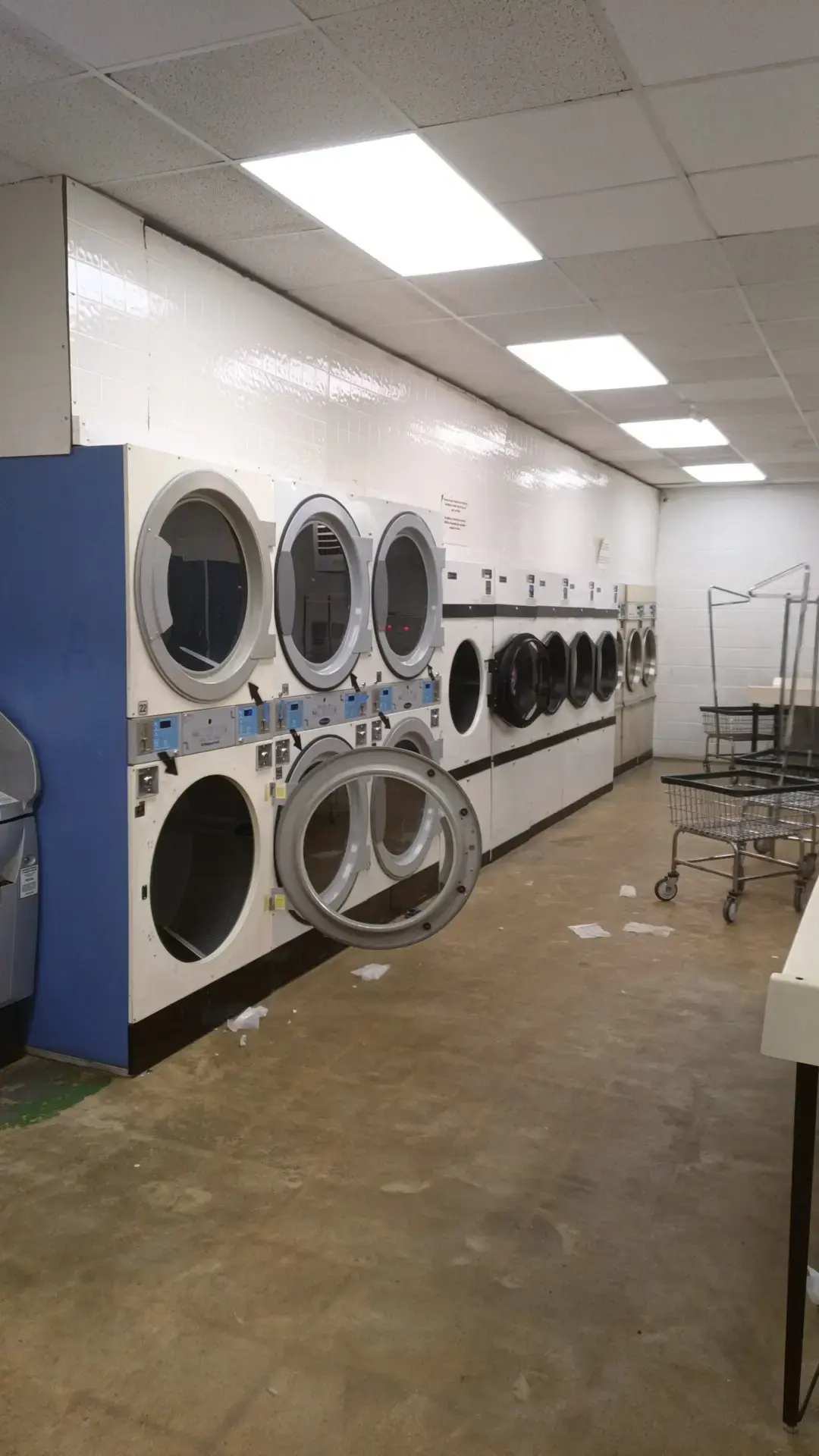 Laundromax Oxford Coin Laundry - Image 6