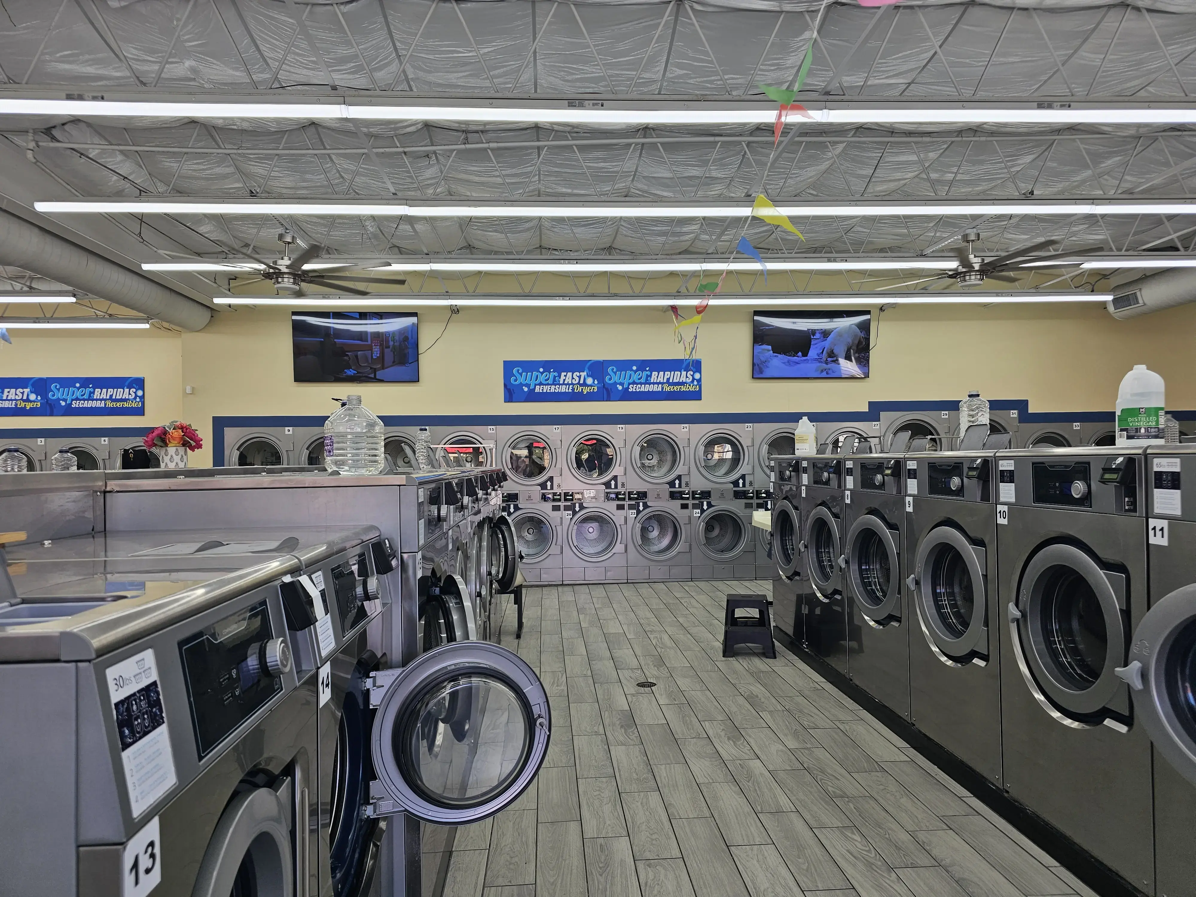 Laundrowell Garland thumbnail 7