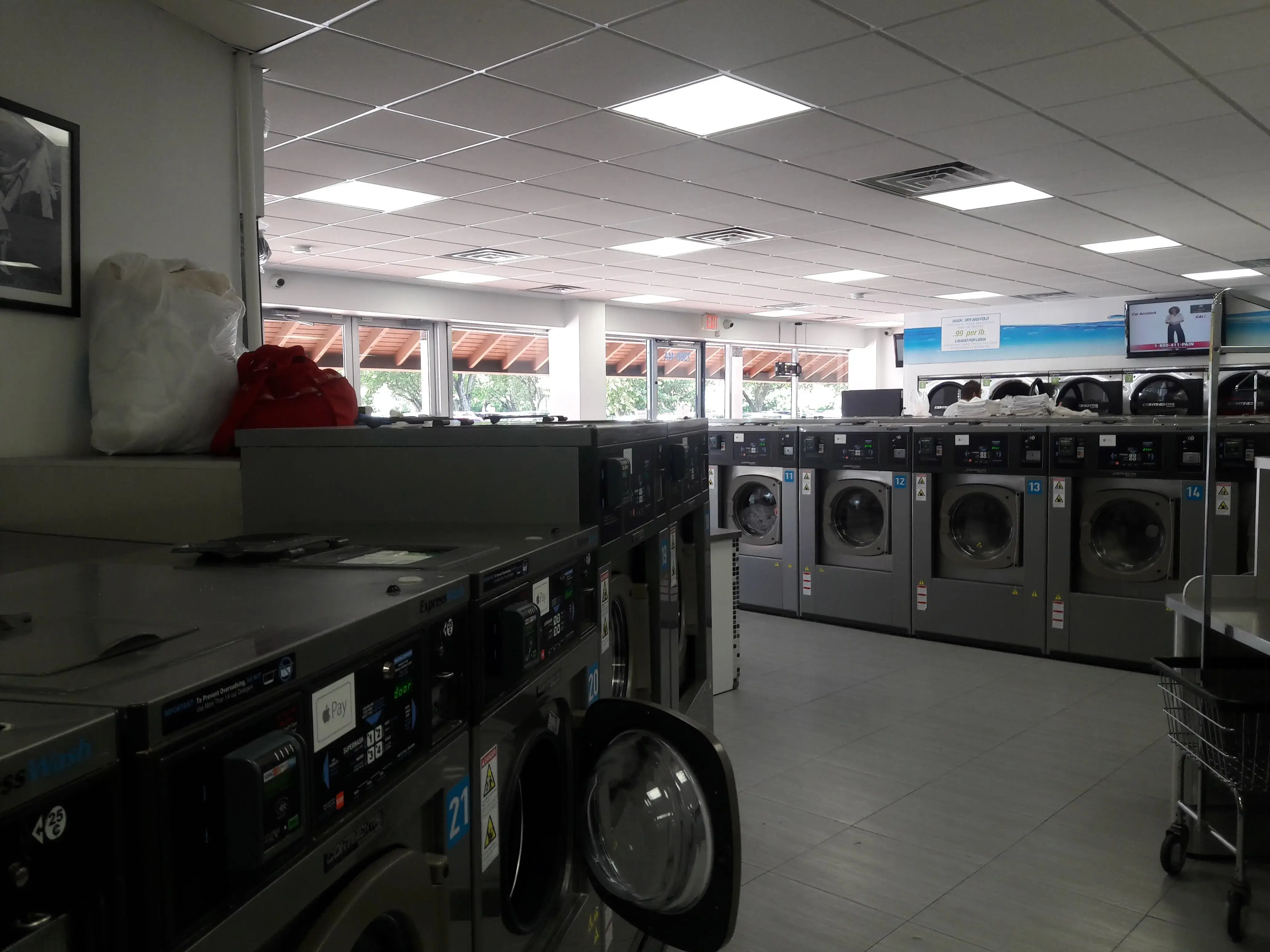 LaundroXpress - Image 13