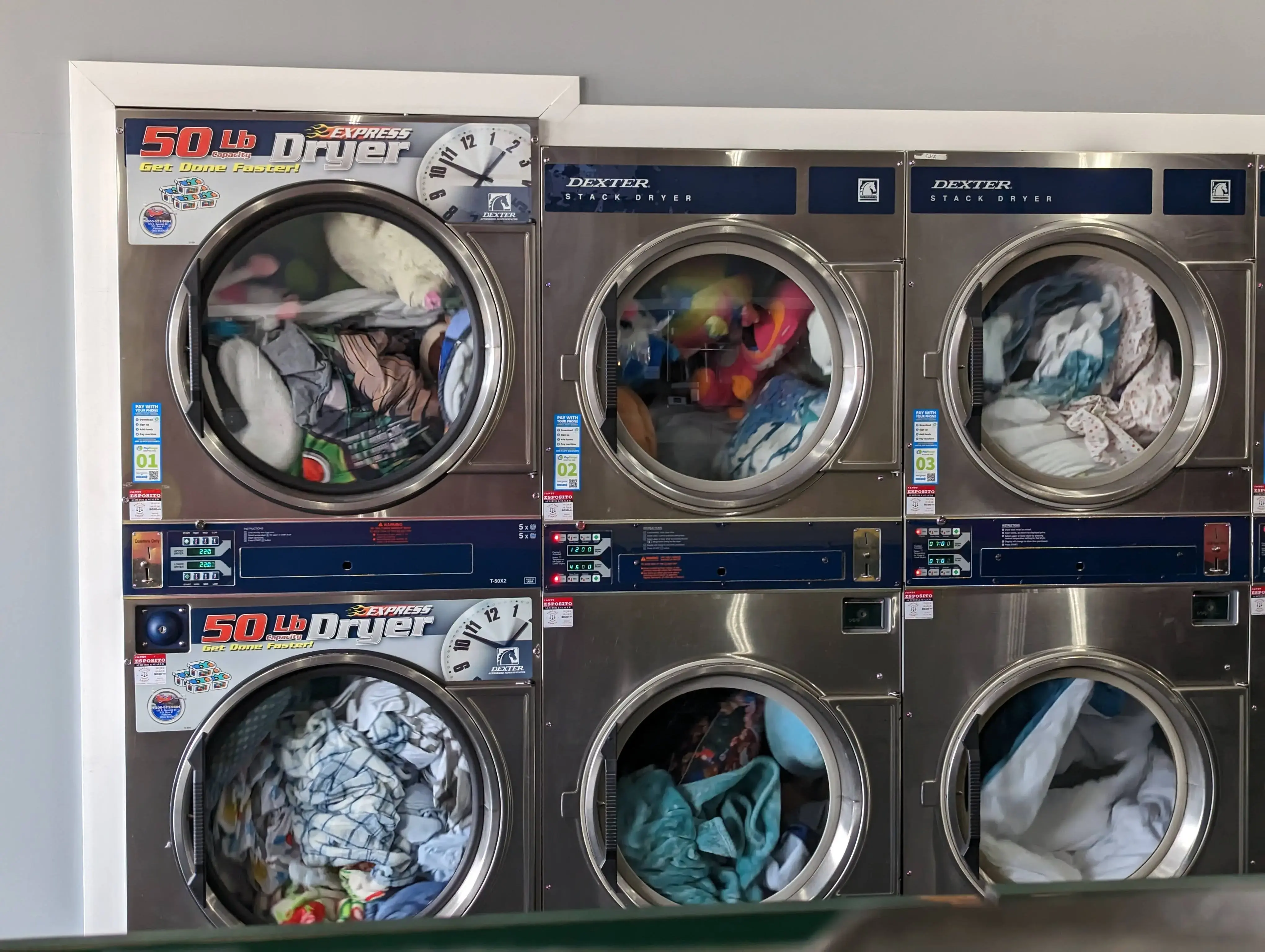 Laundry 101 & Bar - Image 6