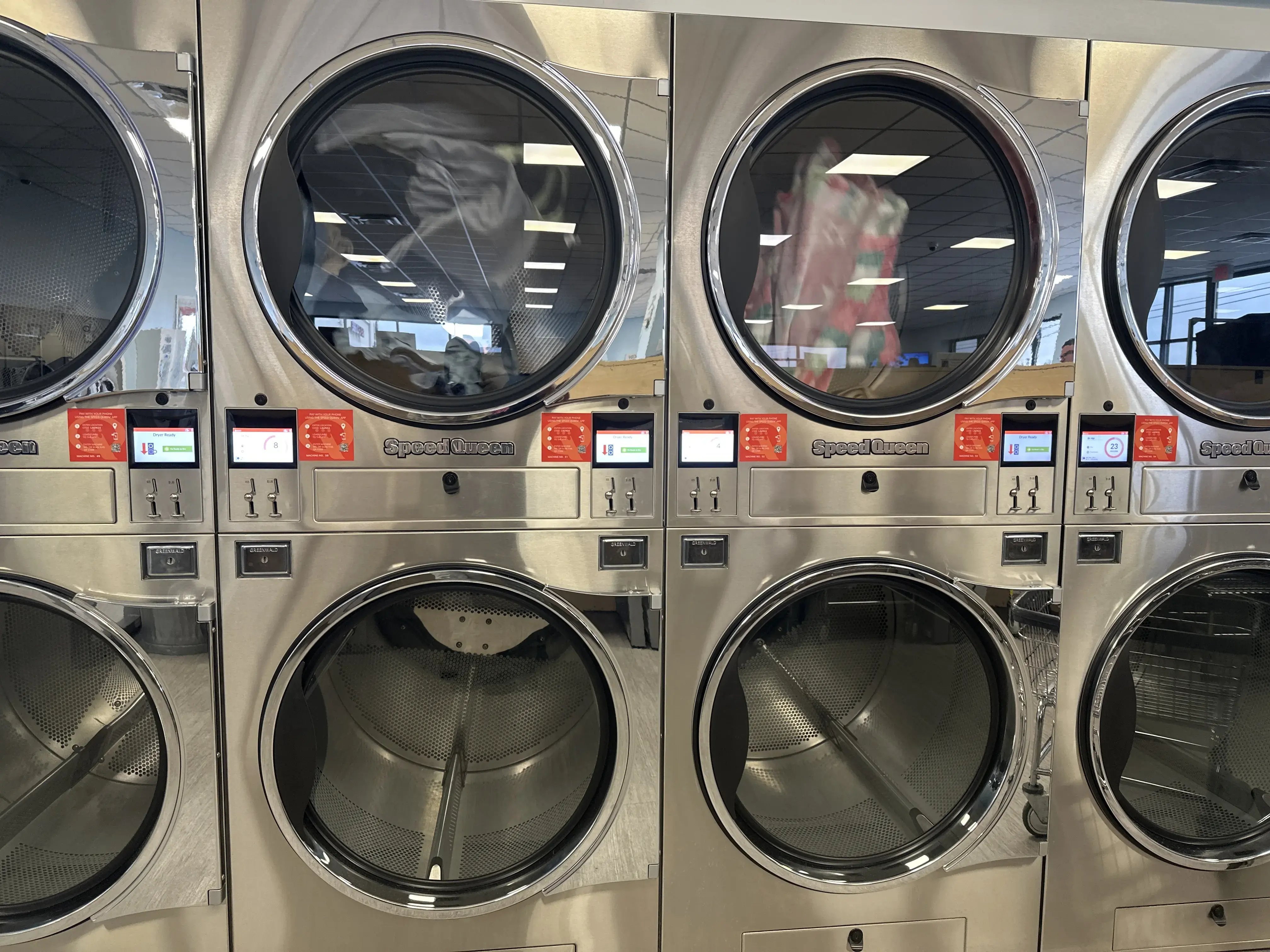 Laundry 24 thumbnail 2