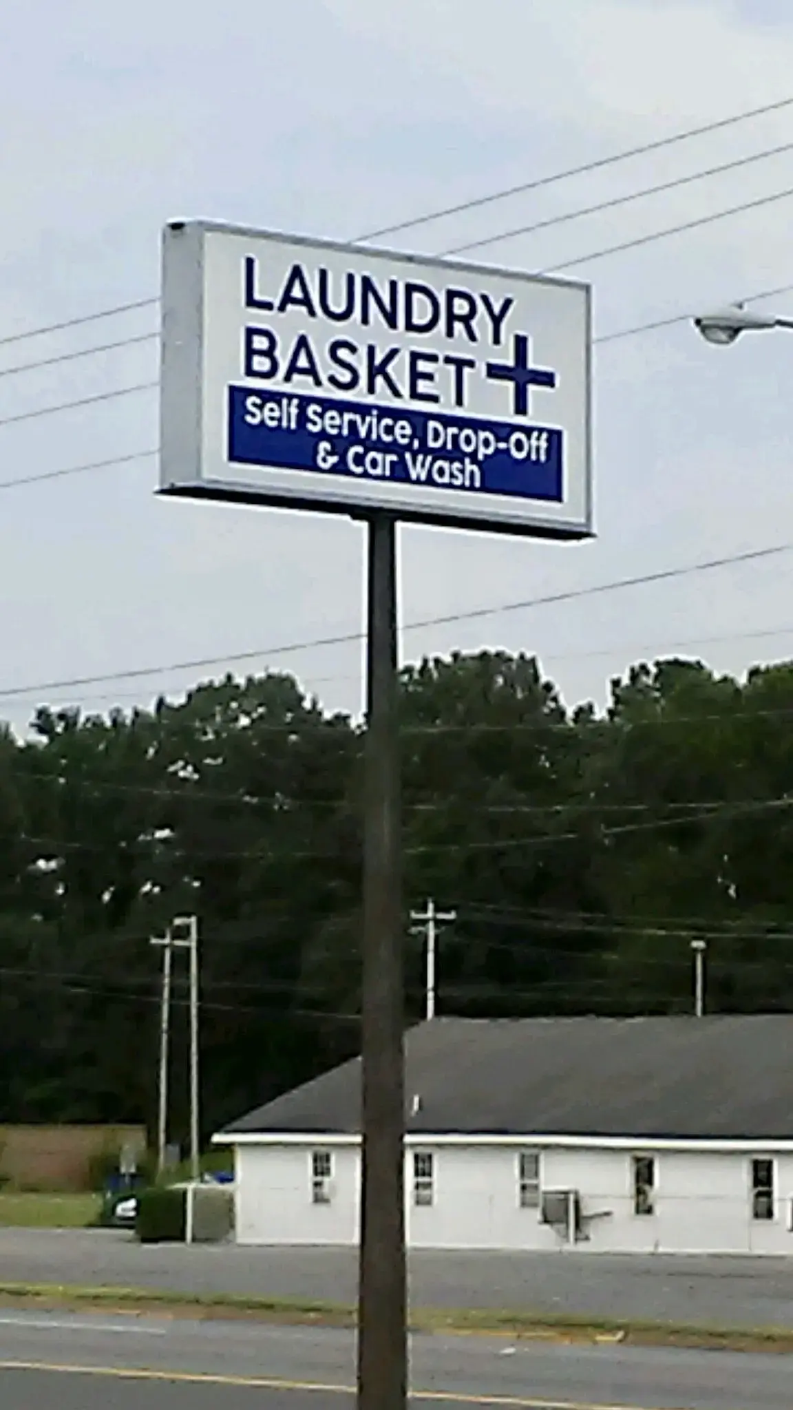 Laundry Basket + thumbnail 5