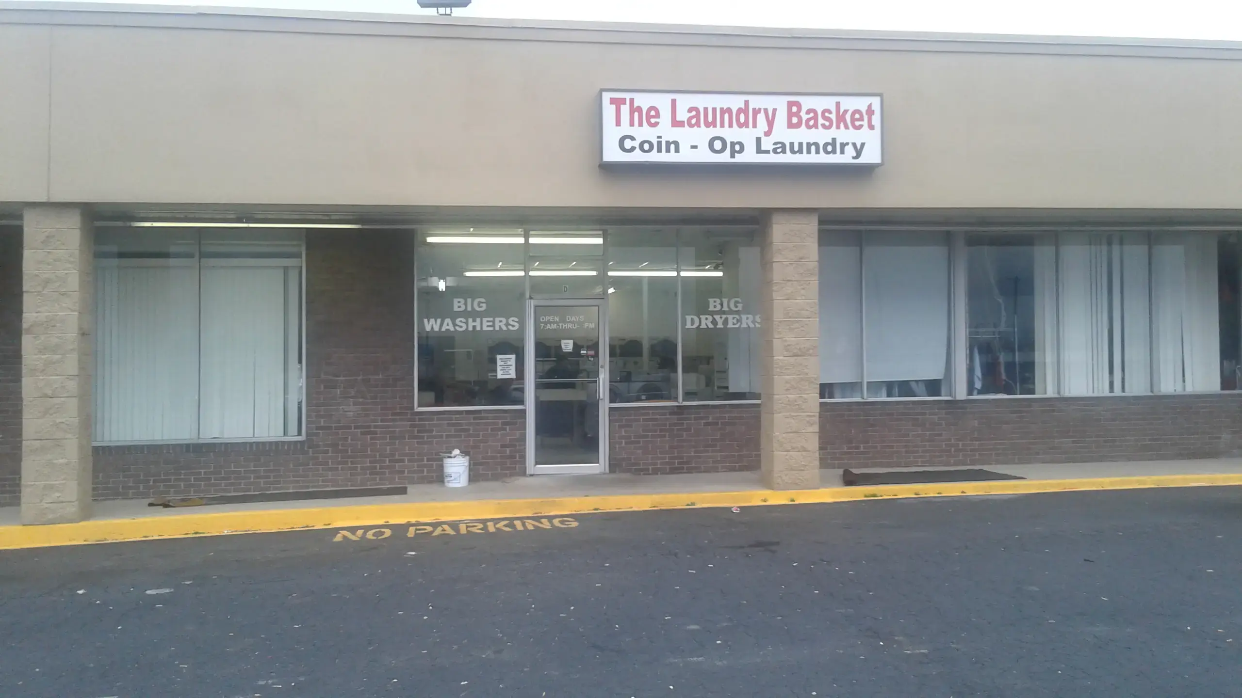 Laundry Basket thumbnail 2