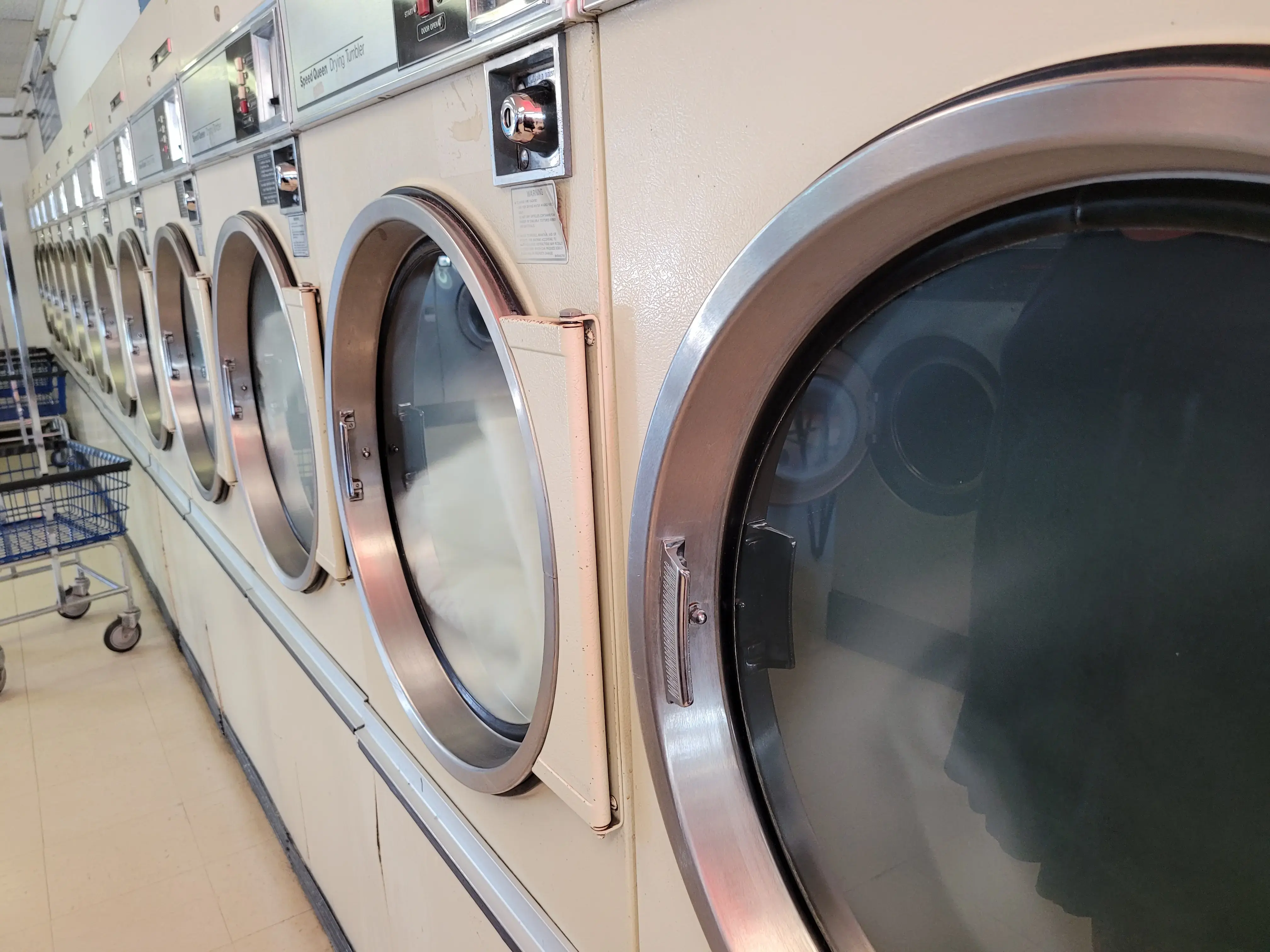 Laundry Basket thumbnail 2