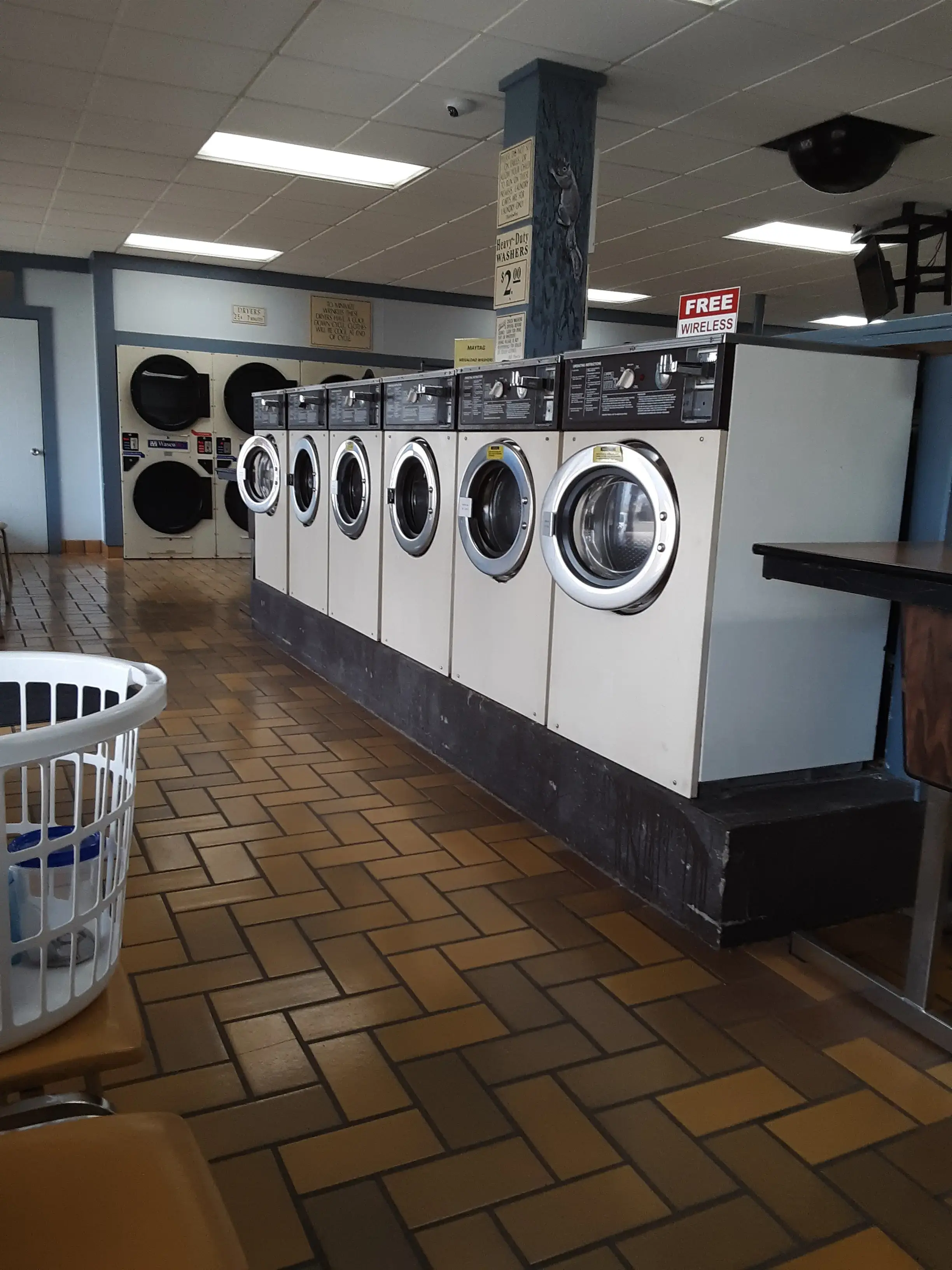 Laundry Basket - Image 12