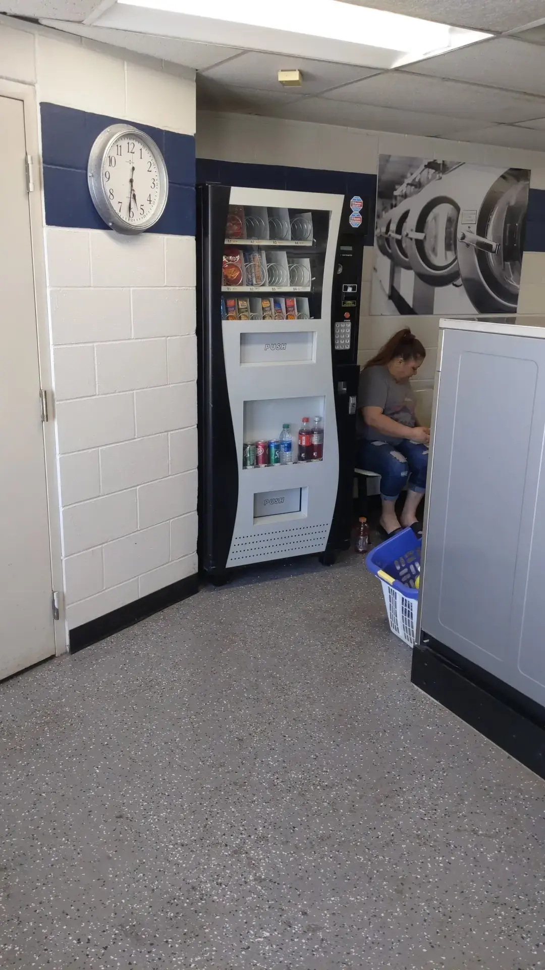 Laundry Blue - Image 10