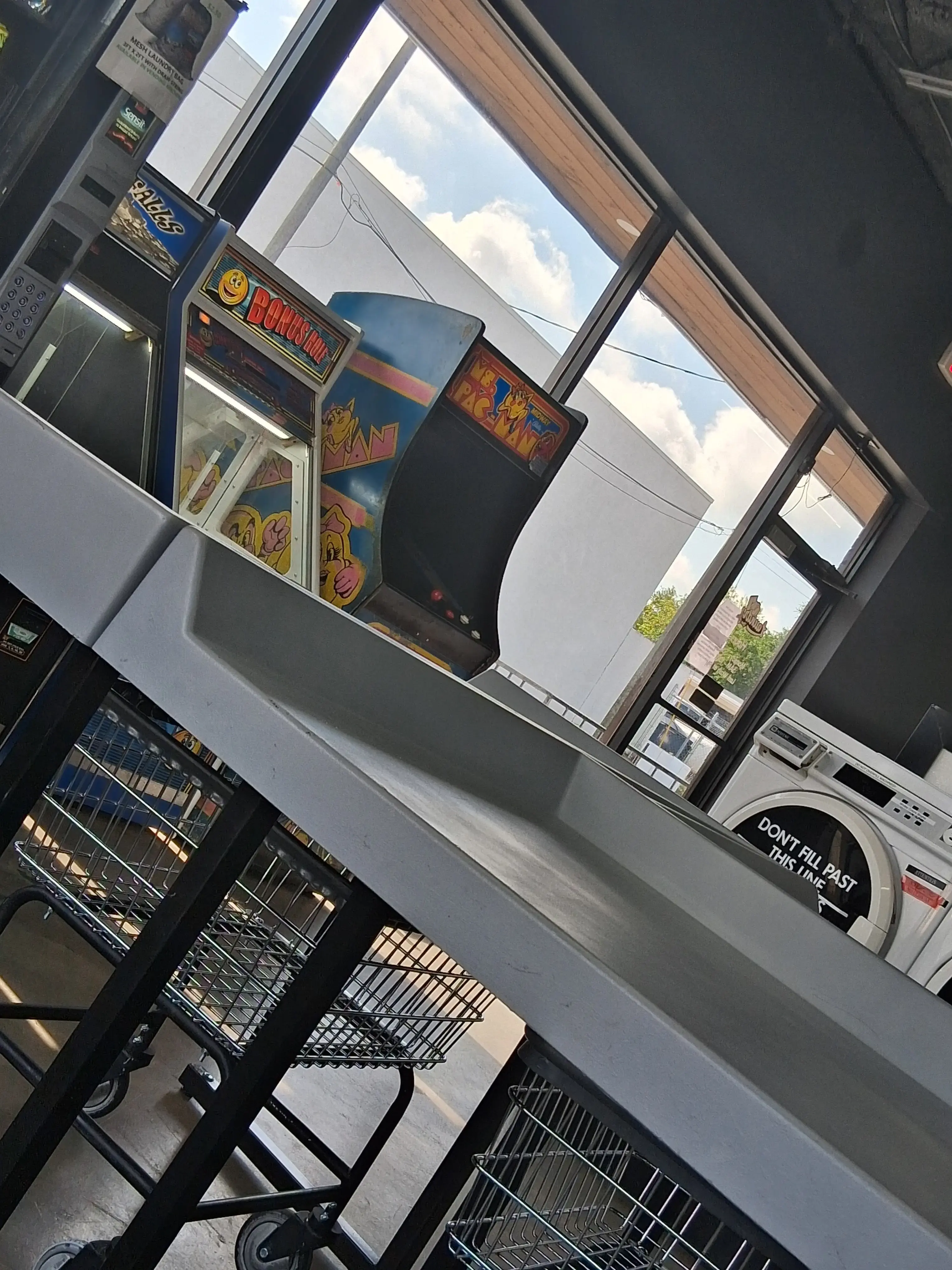 Laundry Bro's Laundromat Panama City thumbnail 20
