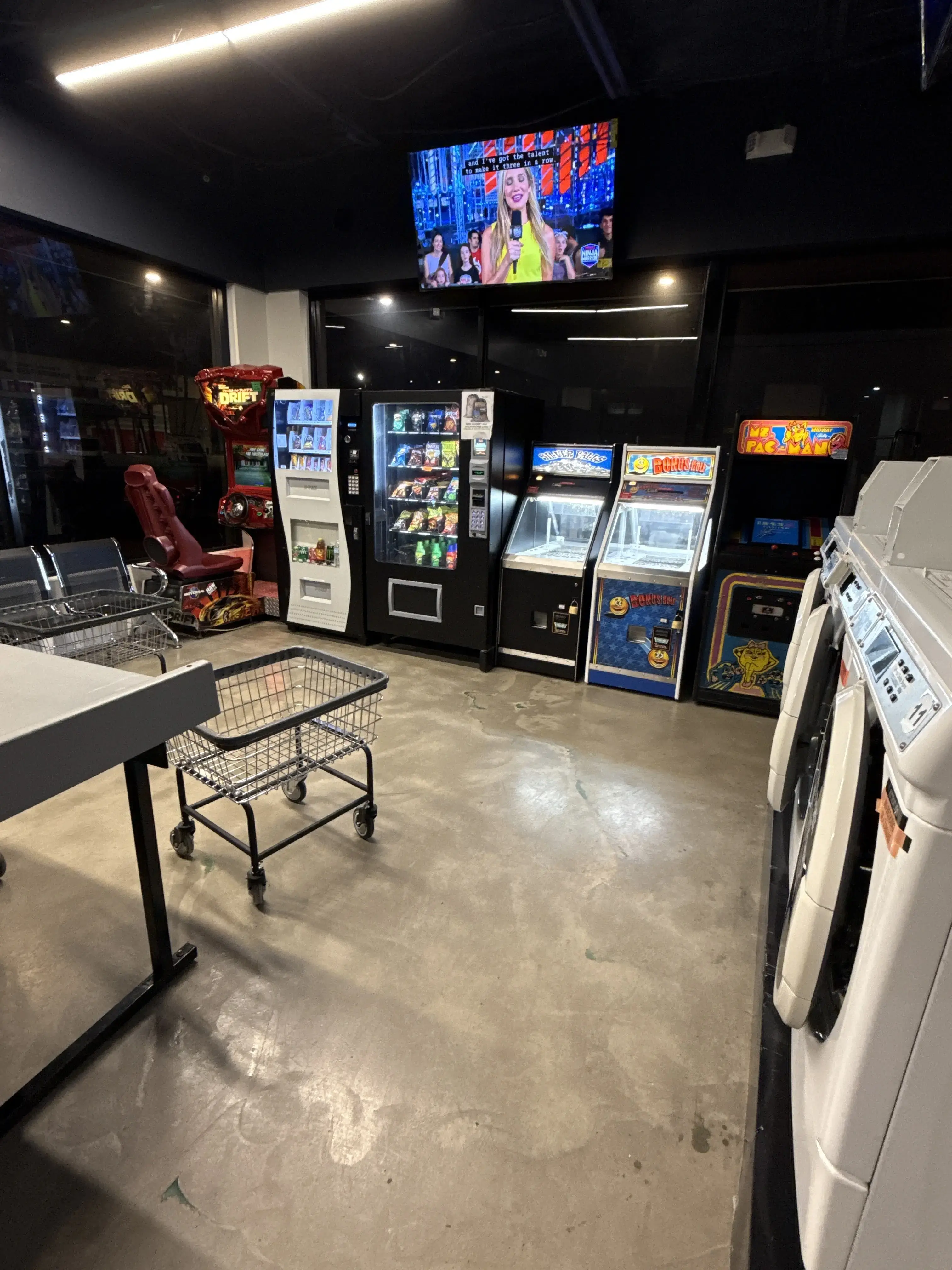 Laundry Bro's Laundromat Panama City thumbnail 13