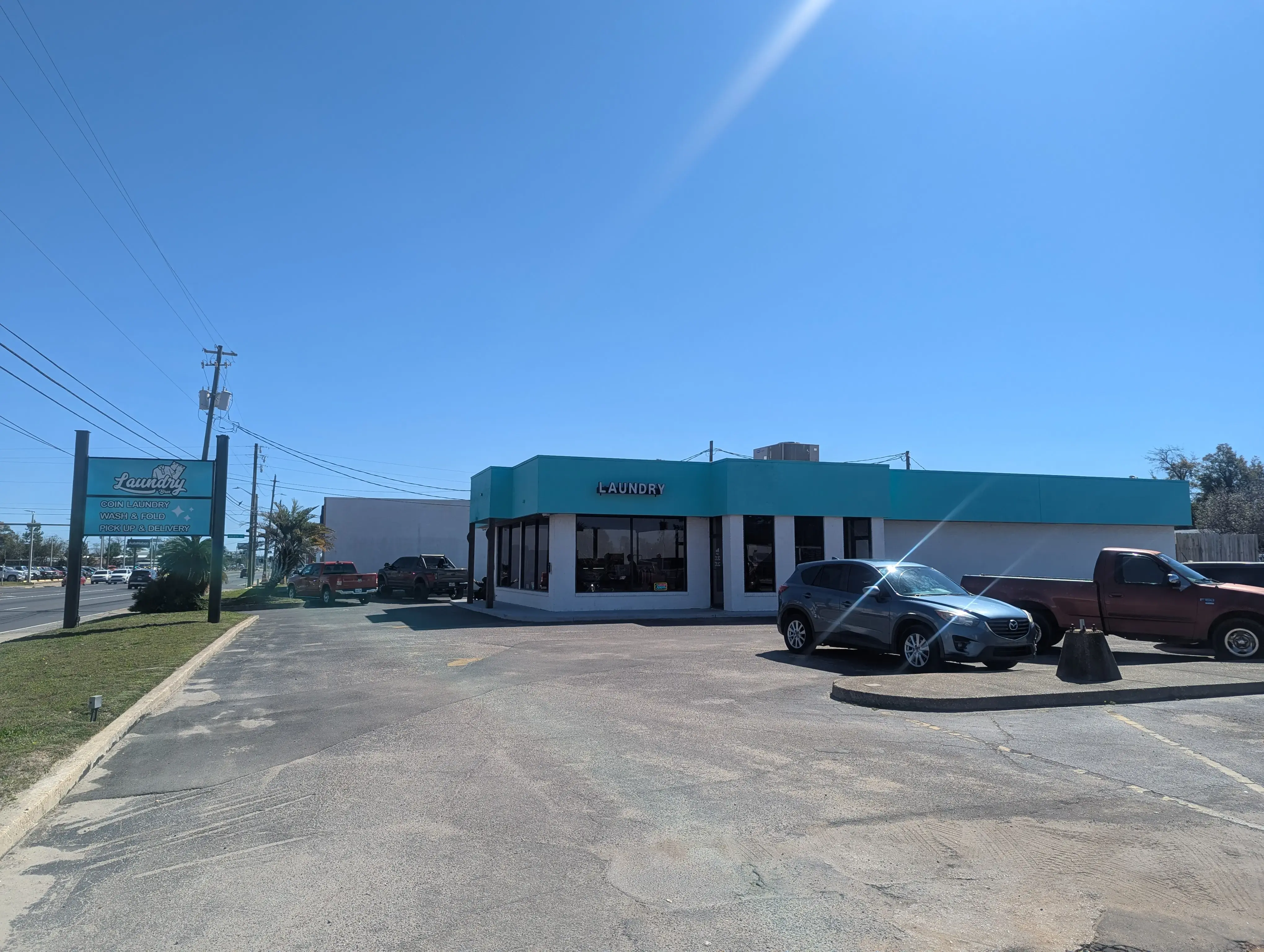 Laundry Bro's Laundromat Panama City - Image 7