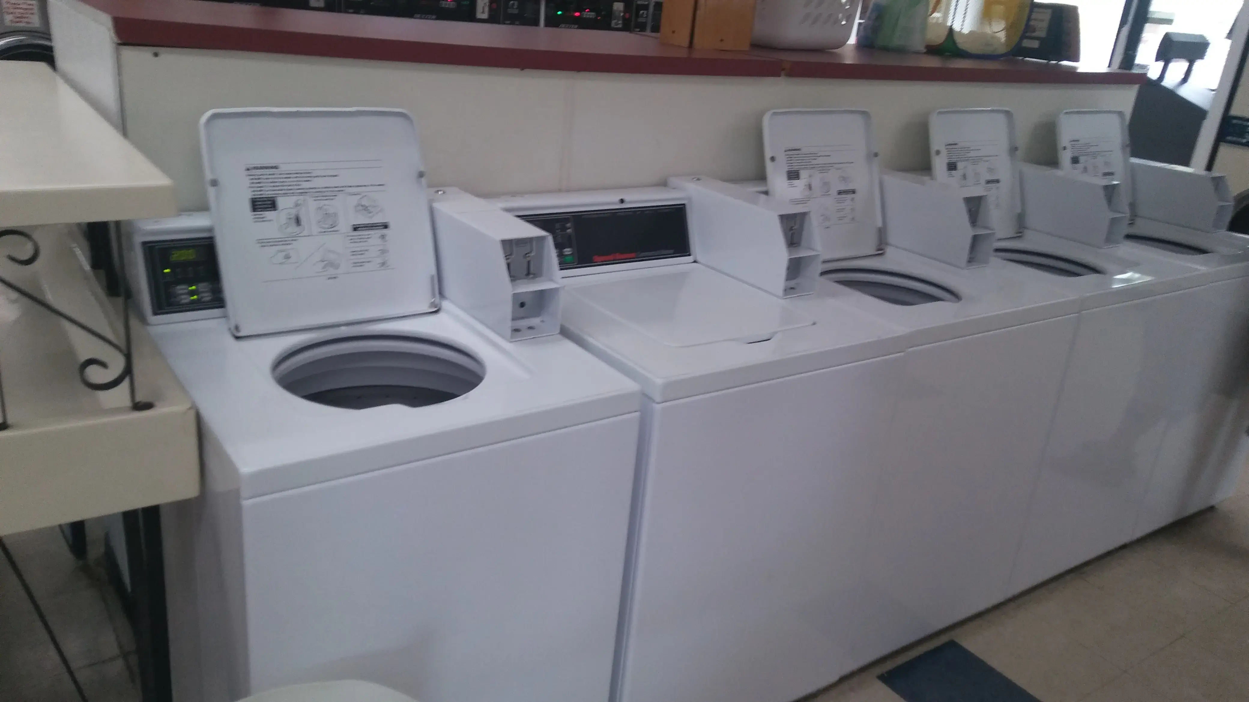 Laundry Center West - Image 13