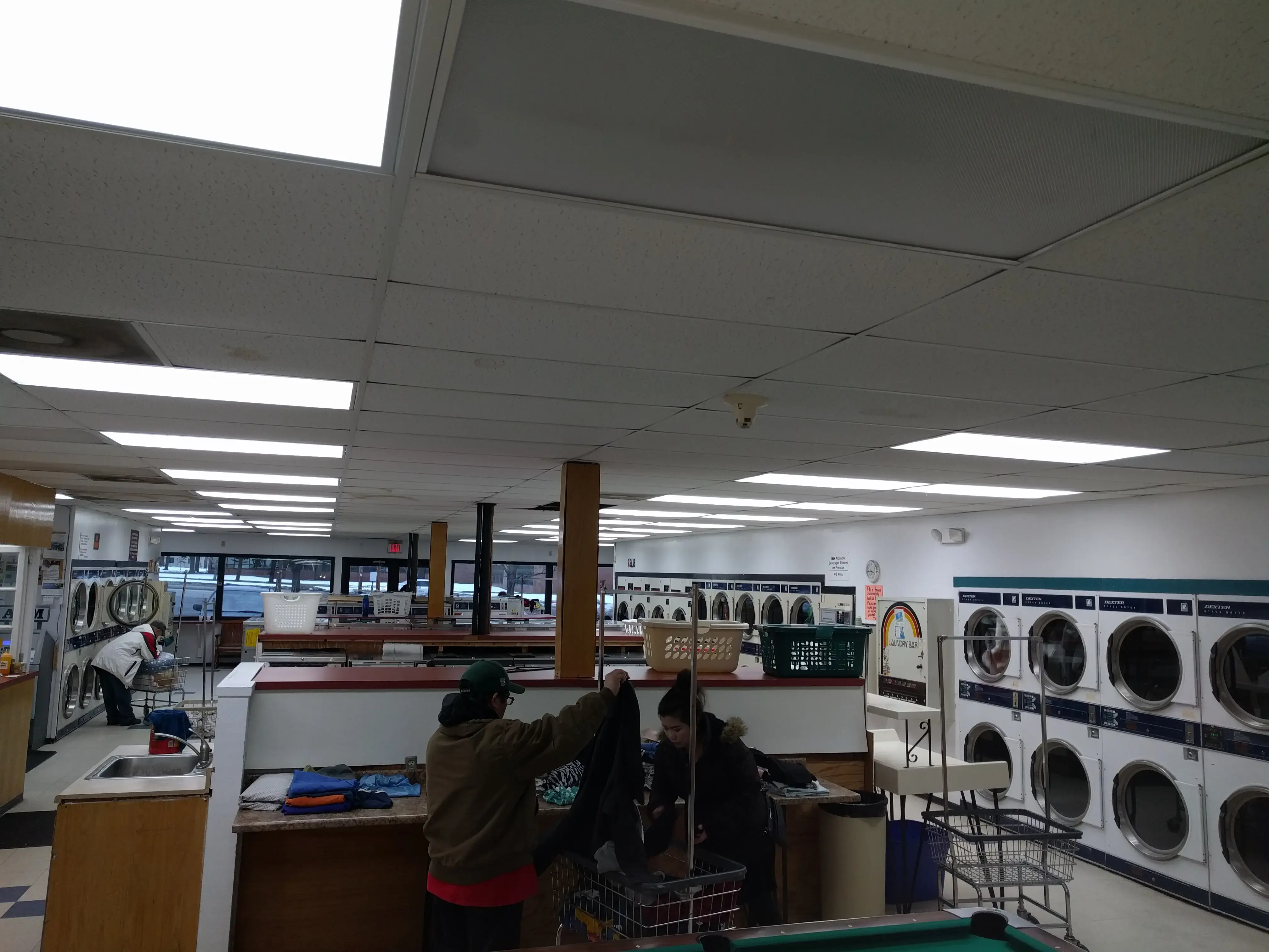 Laundry Center West - Image 10