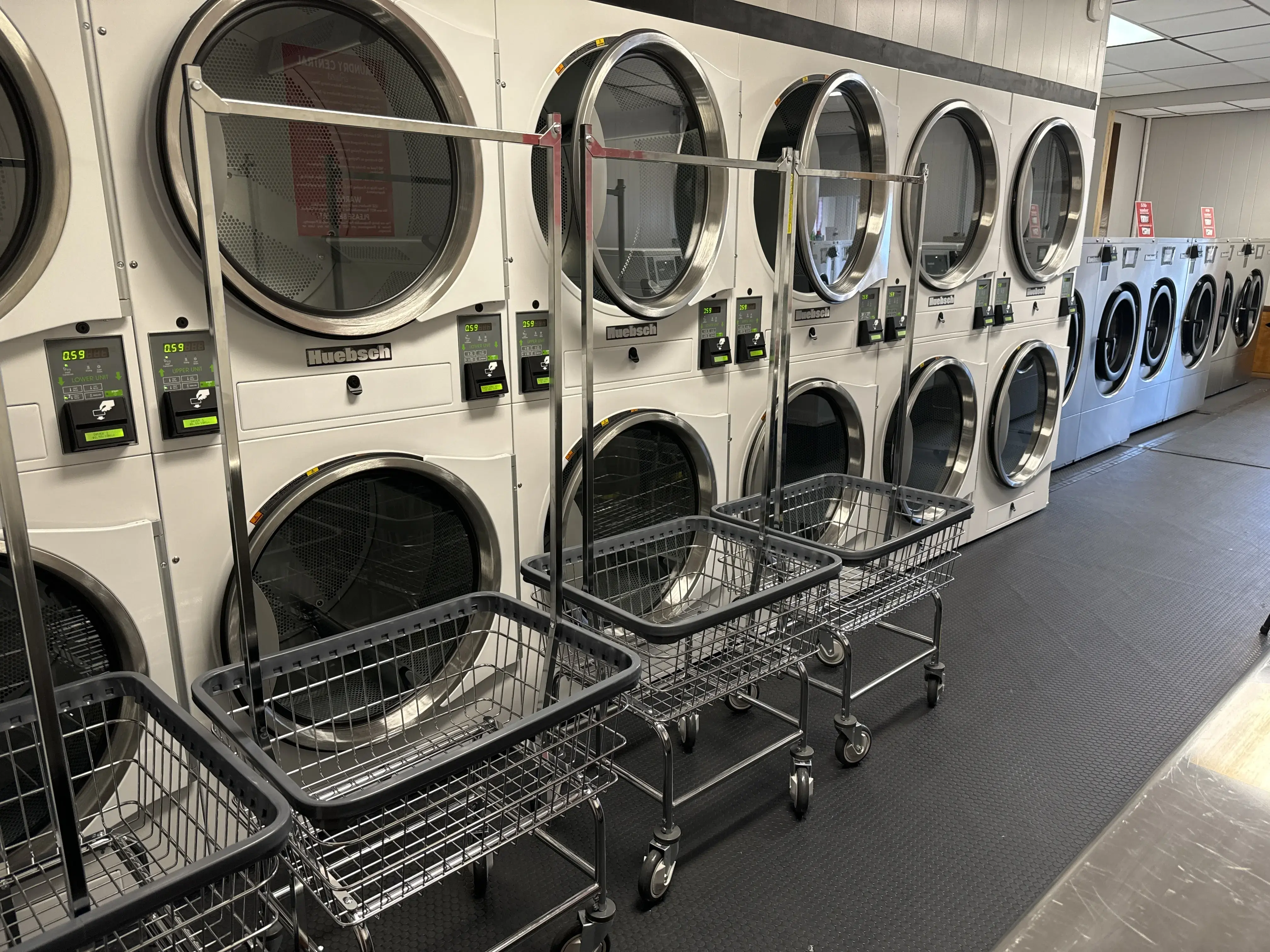 Laundry Central Laundromat thumbnail 3