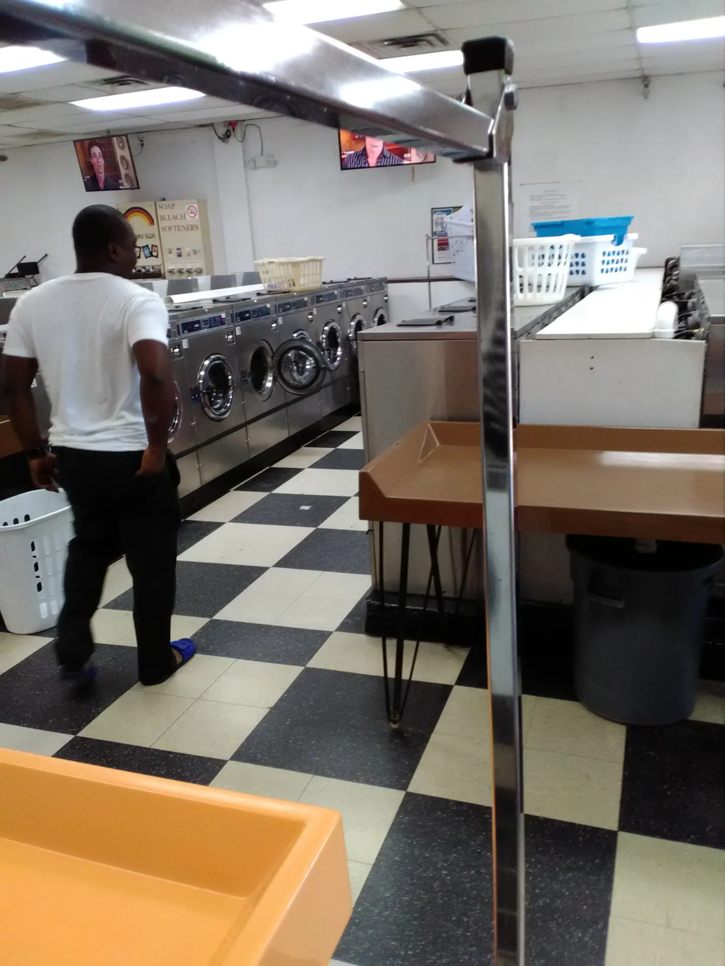 Laundry City thumbnail 3