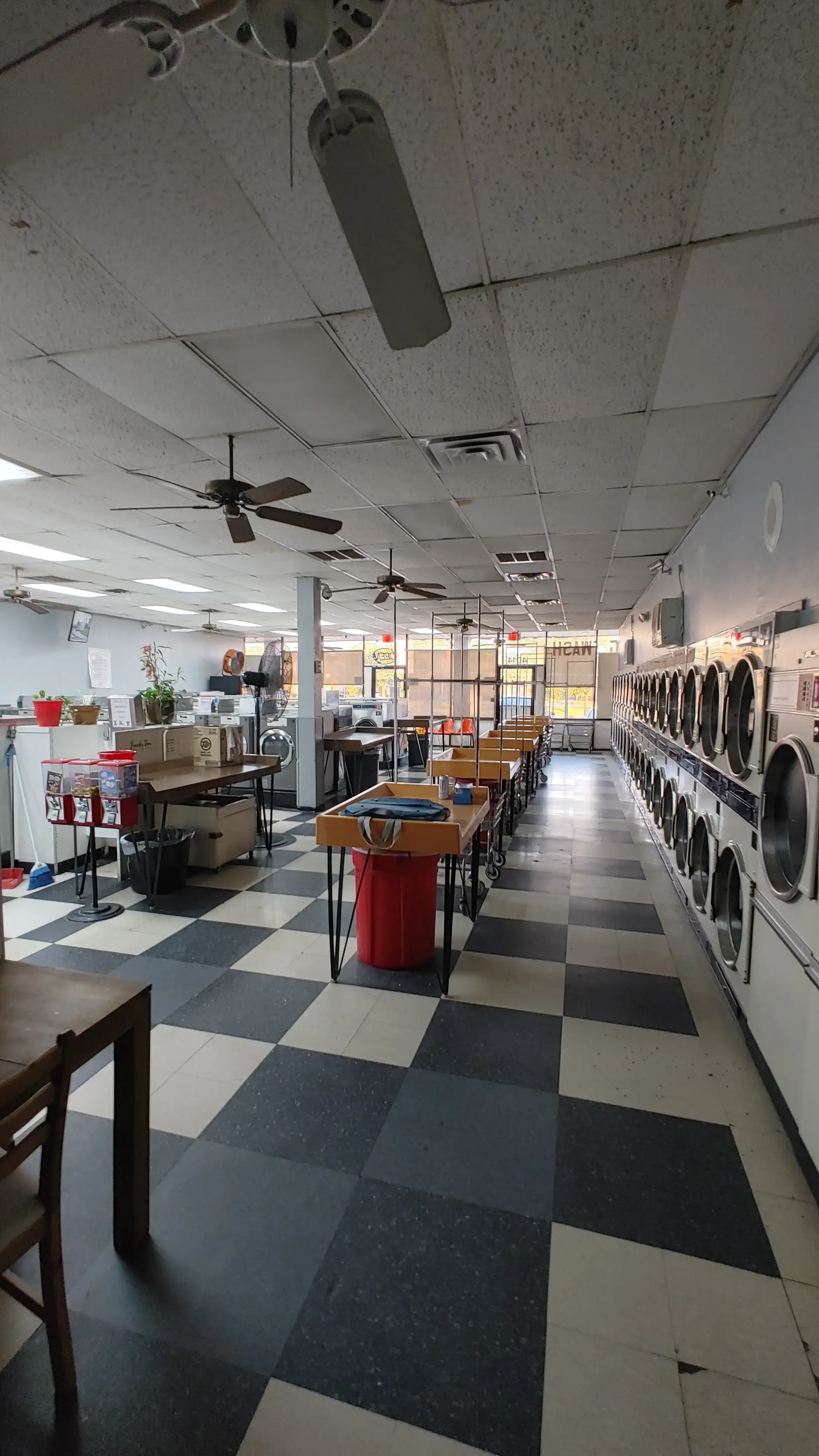 Laundry City - Image 12